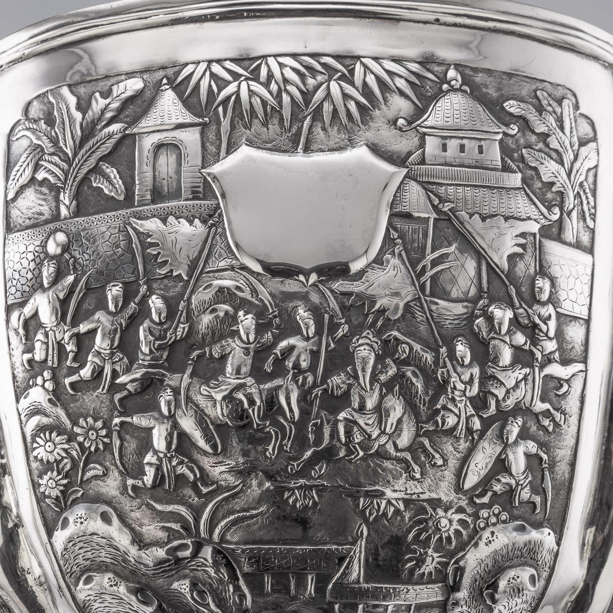 19th Century Chinese Export Large Solid Silver Bowl, Cum Wo, c.1880 For Sale 4