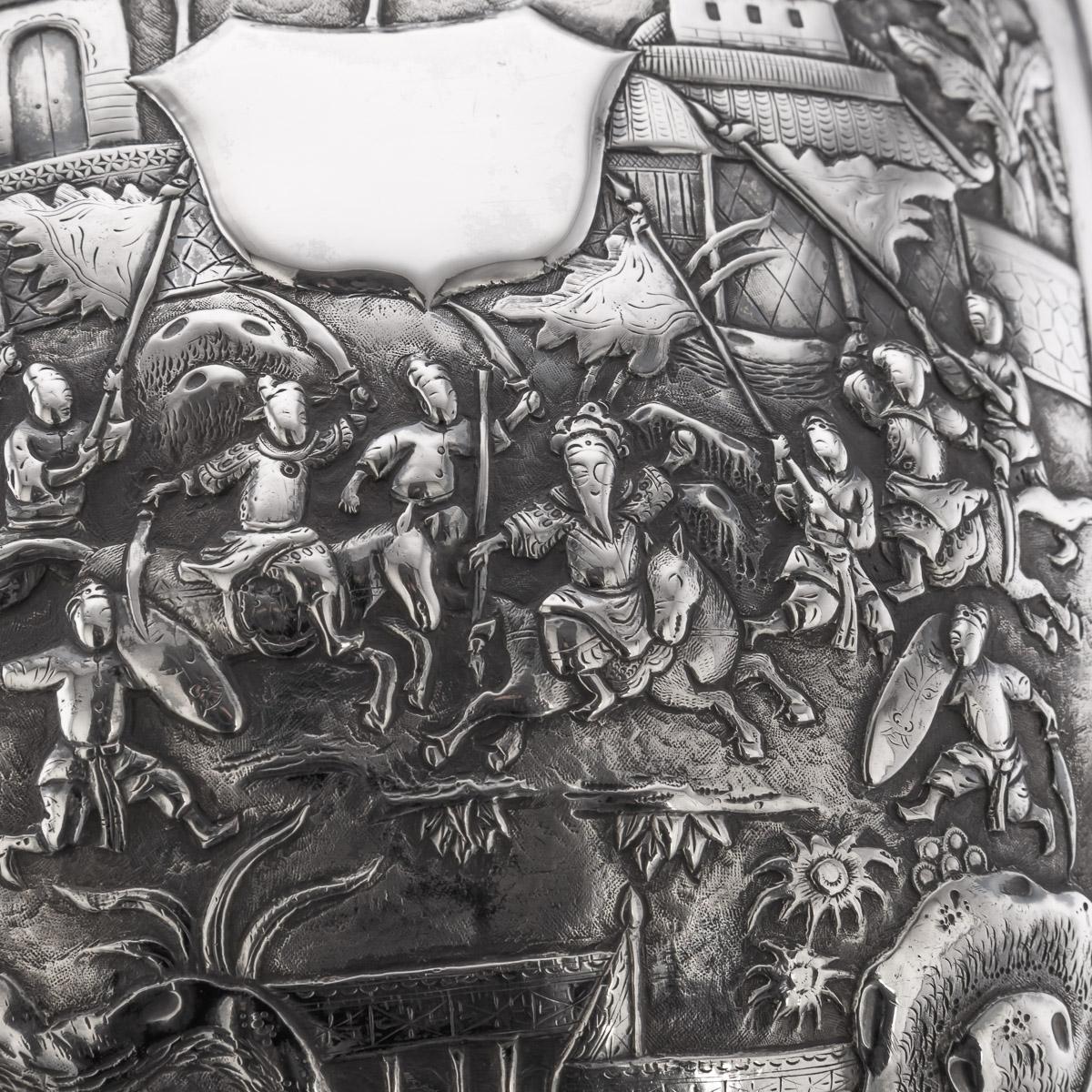 19th Century Chinese Export Large Solid Silver Bowl, Cum Wo, c.1880 For Sale 6