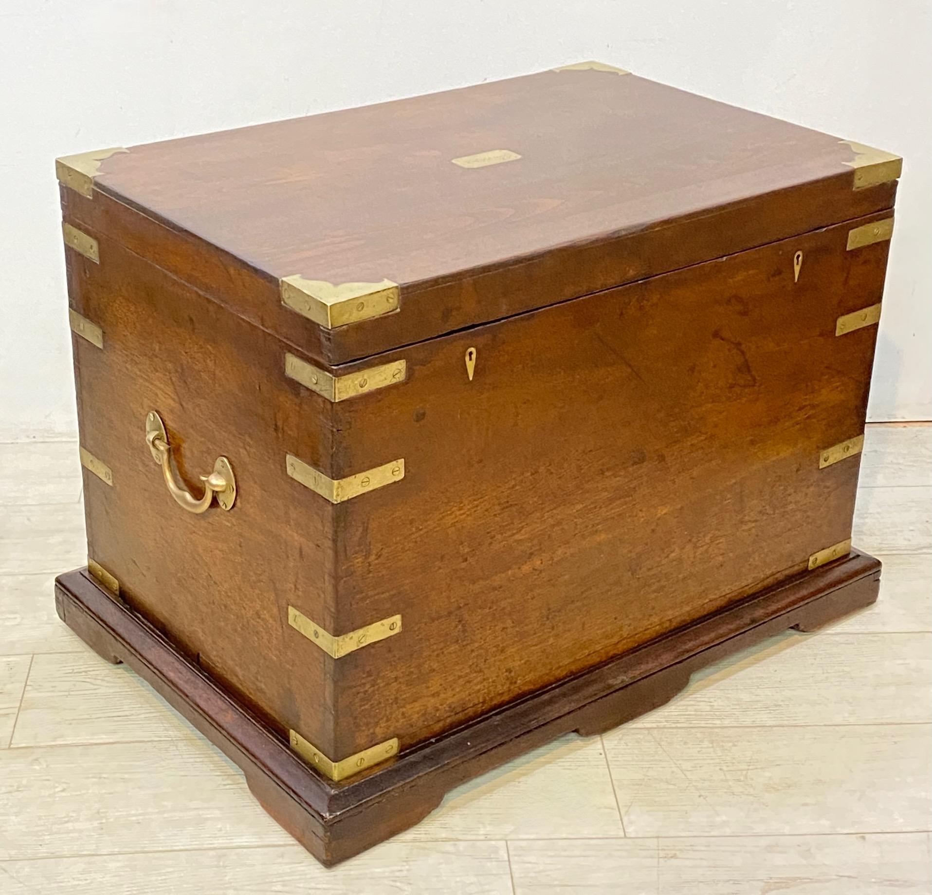 An Early to Mid 19th century Chinese export mahogany chest with inset brass corners and brass hardware.
Originally this had an internal removable tray (missing), otherwise in very good antique condition.
Makes an attractive table as well as useful