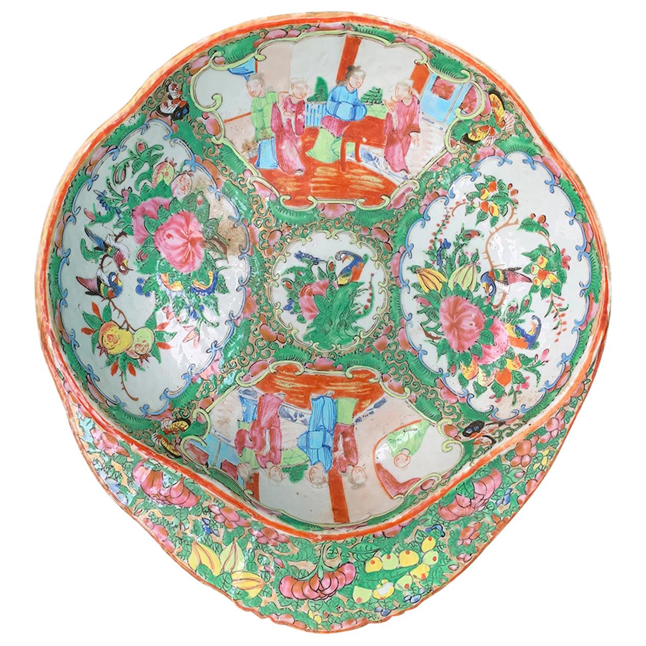 19th Century Chinese Export Medallion Ruyi Form Bowl, Unmarked For Sale