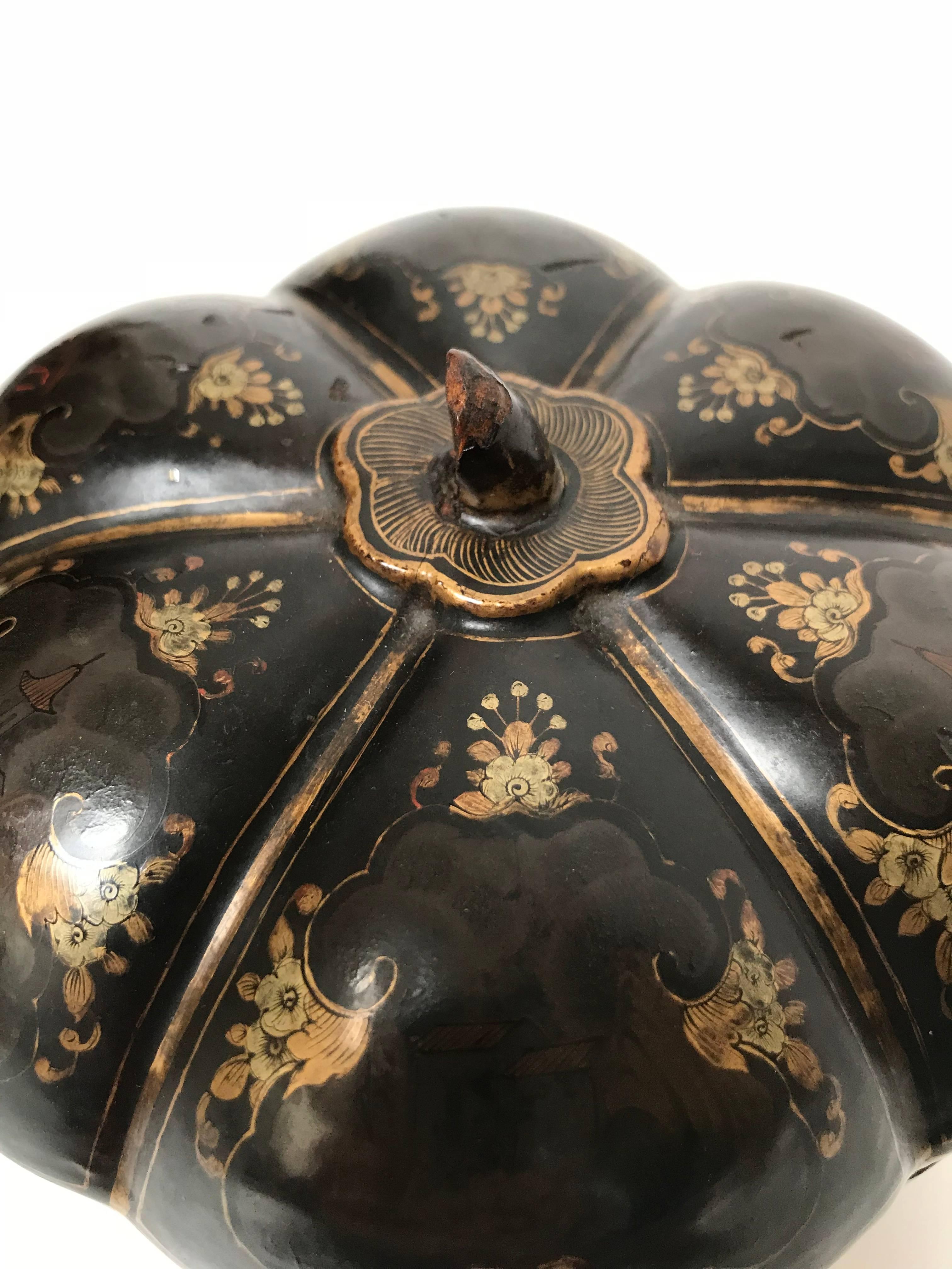 19th Century Chinese Export Melon Form Tea Caddy 2