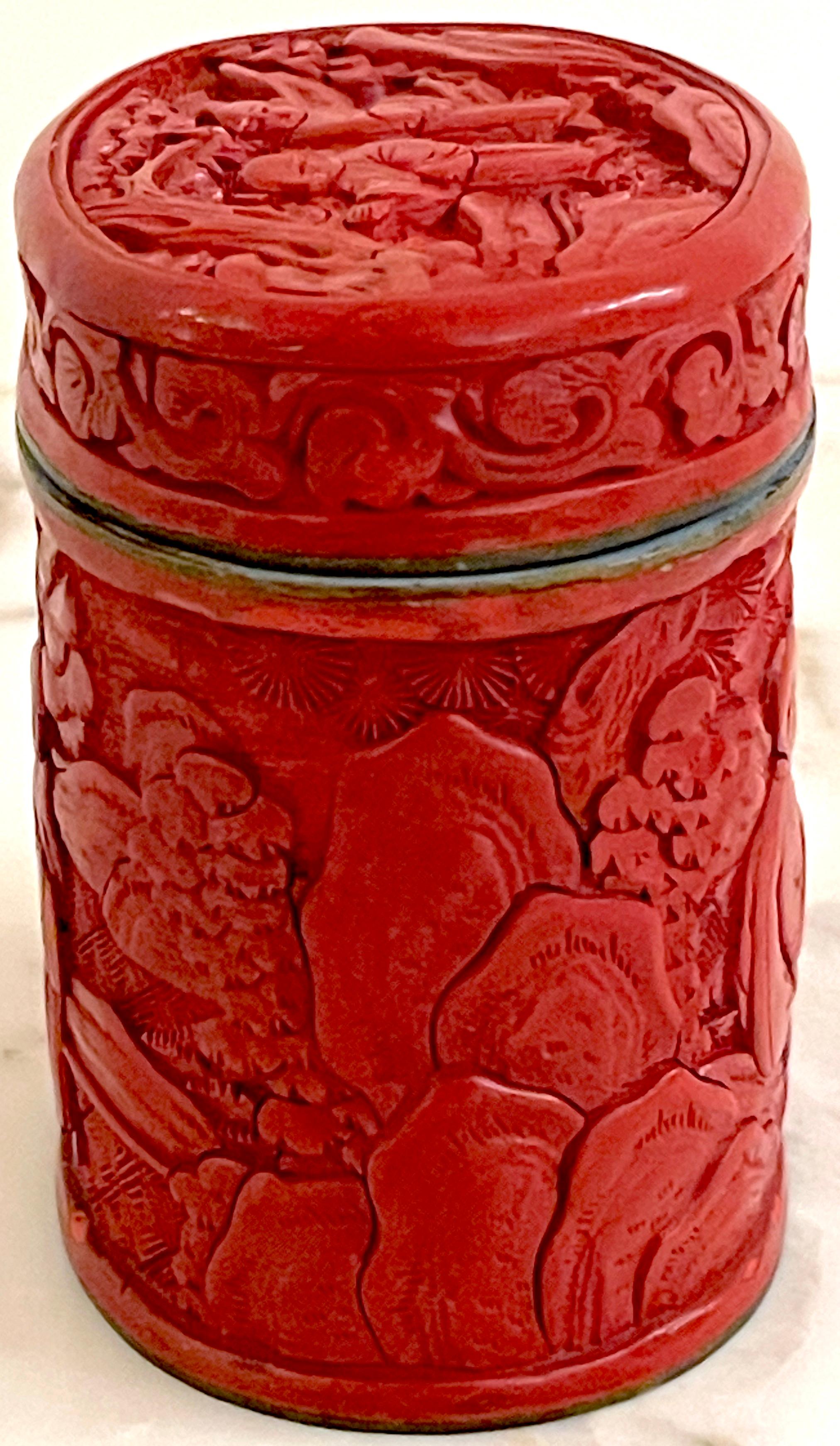 Metal 19th Century  Chinese Export Oval Cinnabar Box For Sale