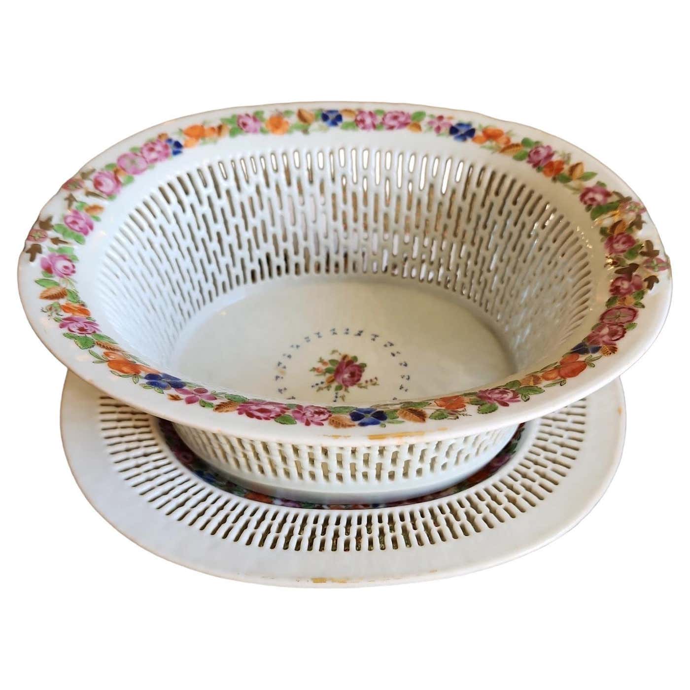 19th Century Chinese Export Pierced Bowl and Plate For Sale at 1stDibs