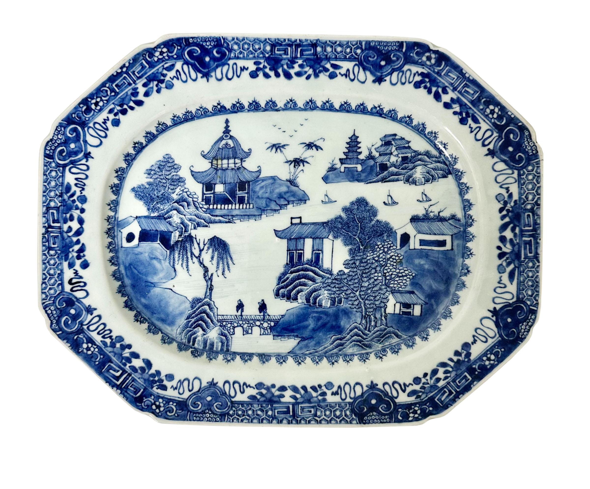 Porcelain 19th Century Chinese Export Platter