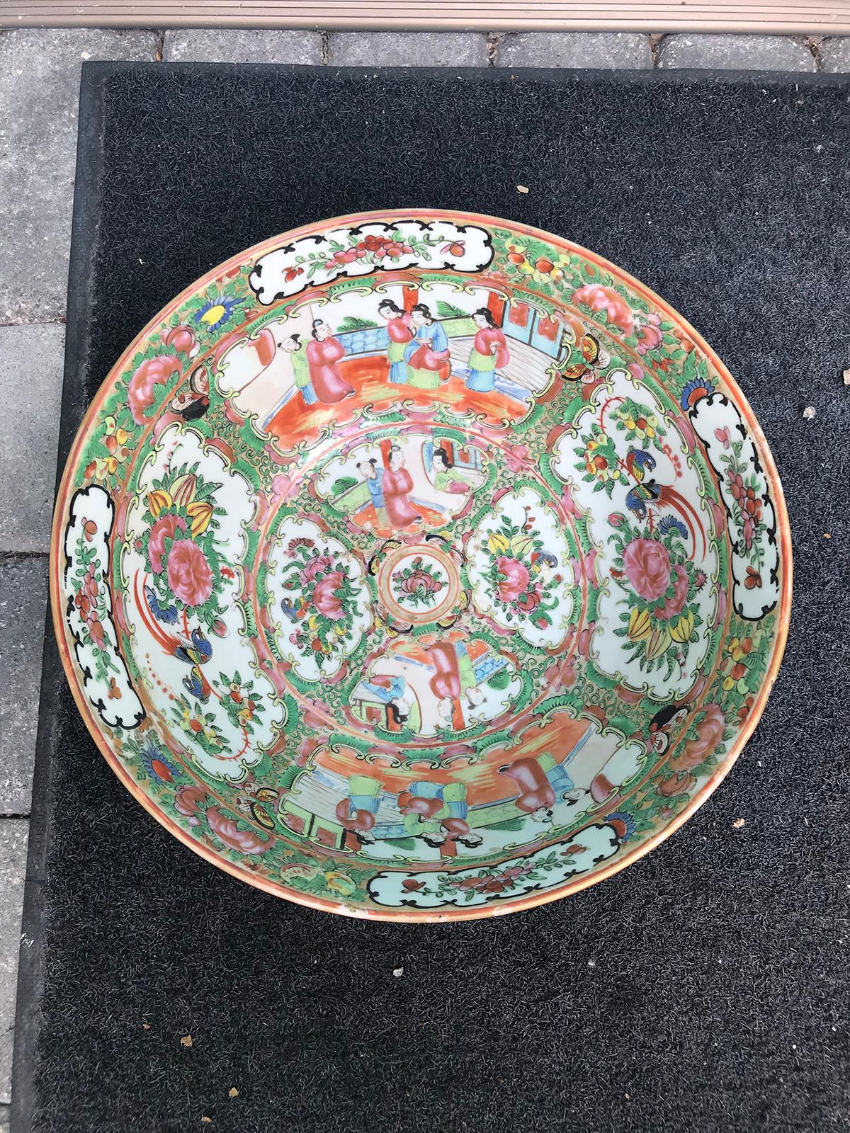 19th Century Chinese Export Rose Medallion Punch Bowl In Good Condition In Atlanta, GA