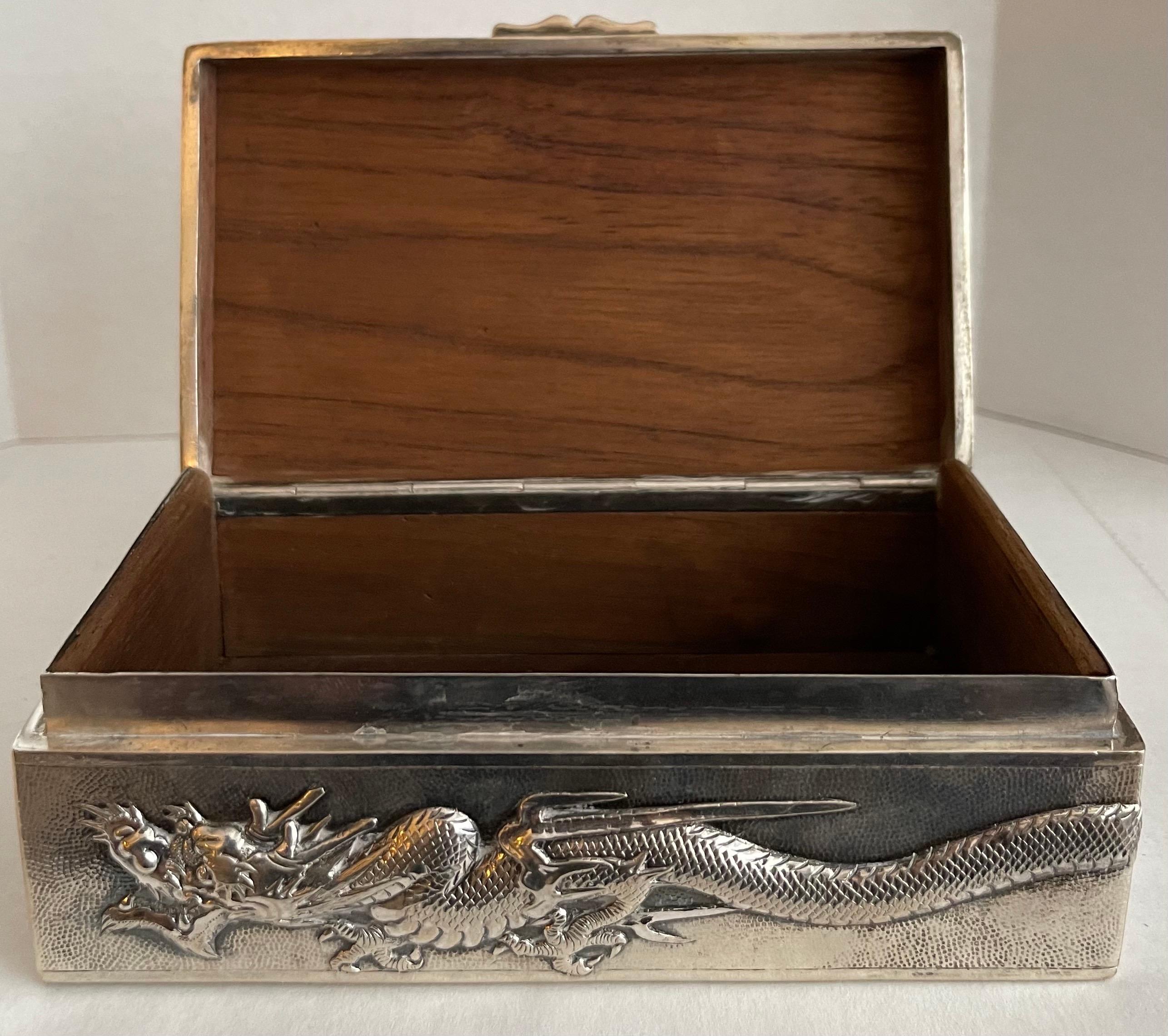 Late 19th Century 19th Century Chinese Export Silver Dragon Cigar Box For Sale