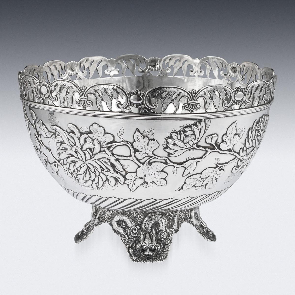 19th Century Chinese Export Solid Silver Bowl, Wing Cheong, Hong Kong c.1890 For Sale 1