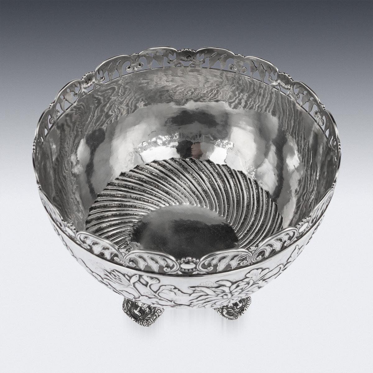 19th Century Chinese Export Solid Silver Bowl, Wing Cheong, Hong Kong c.1890 For Sale 2