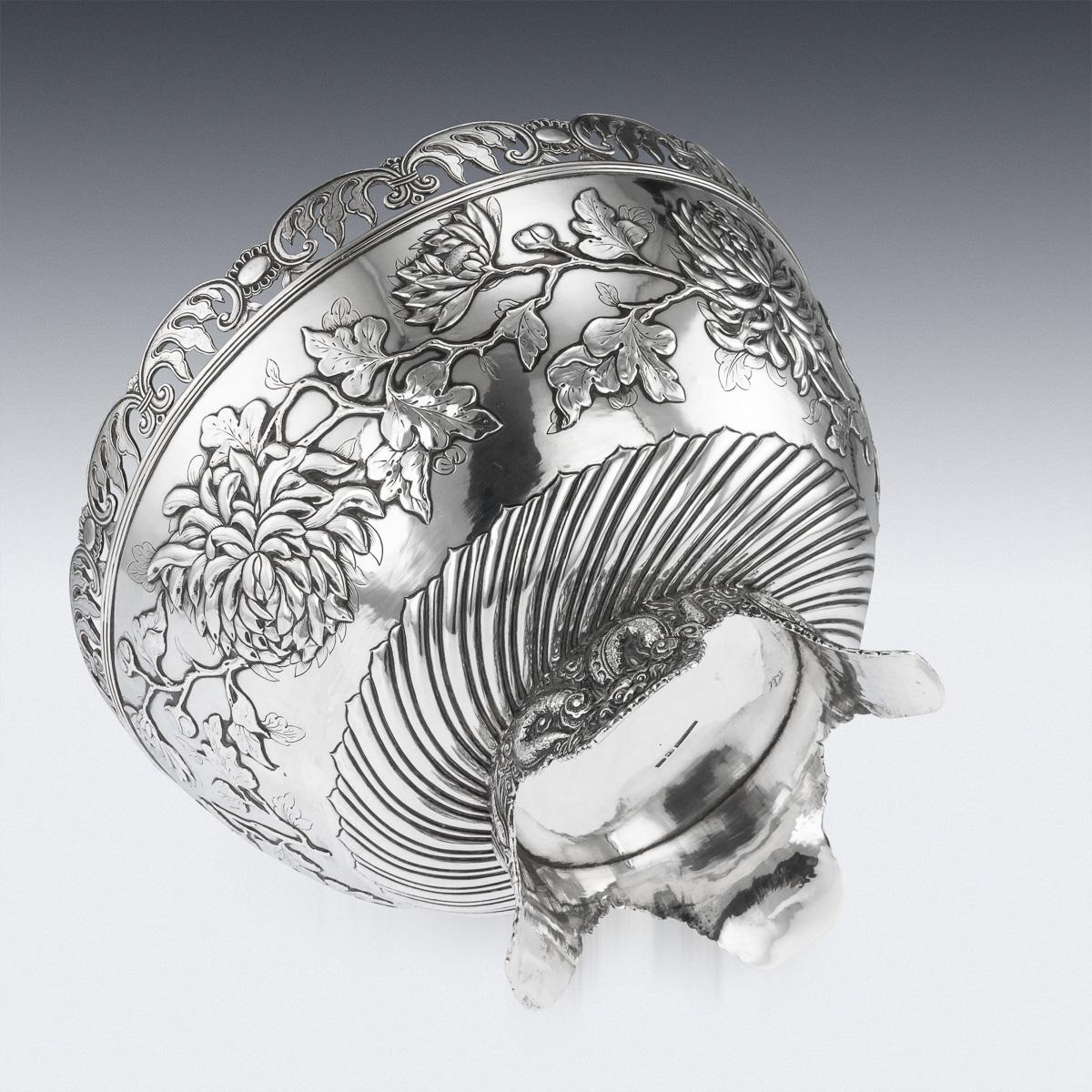 19th Century Chinese Export Solid Silver Bowl, Wing Cheong, Hong Kong c.1890 For Sale 3