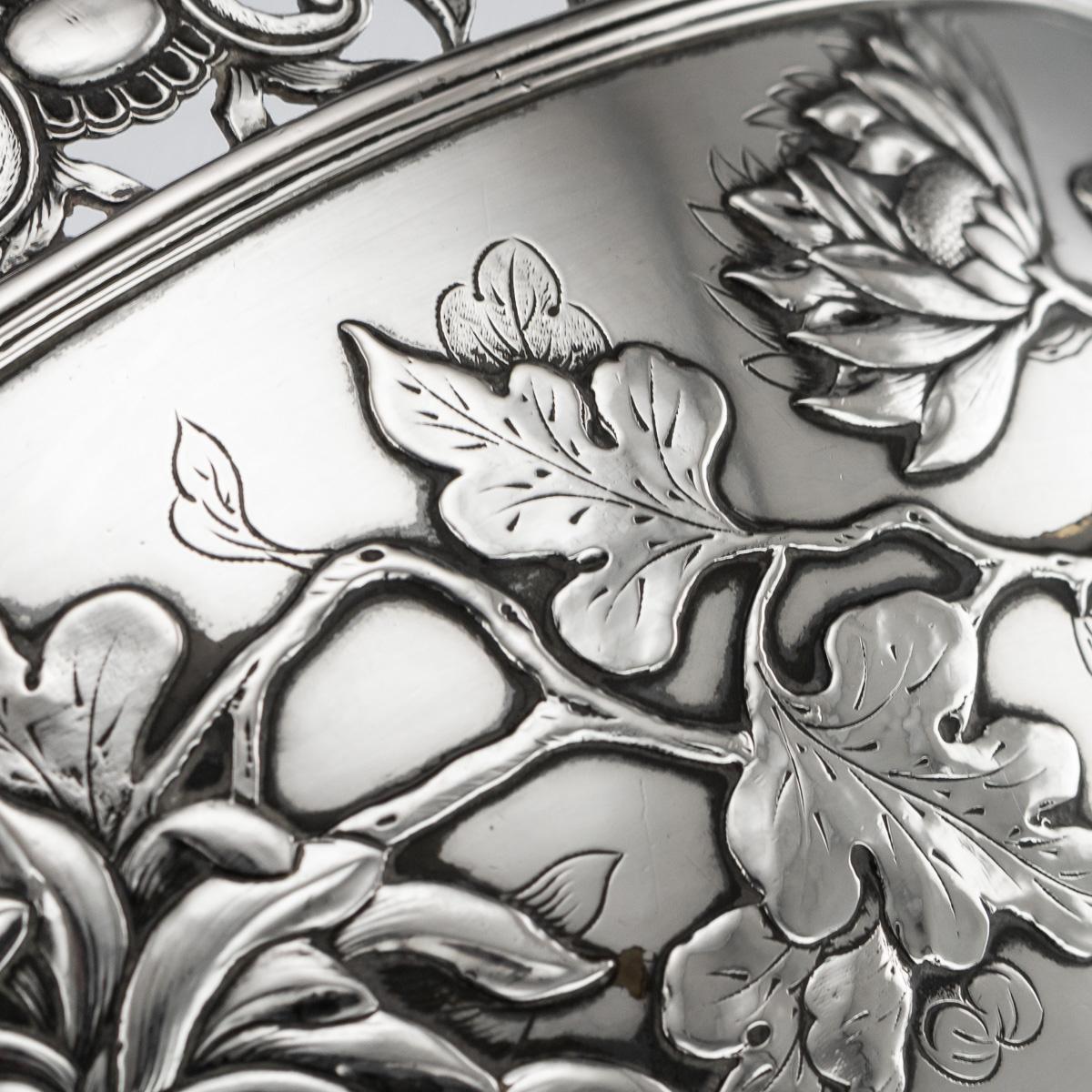19th Century Chinese Export Solid Silver Bowl, Wing Cheong, Hong Kong c.1890 For Sale 5