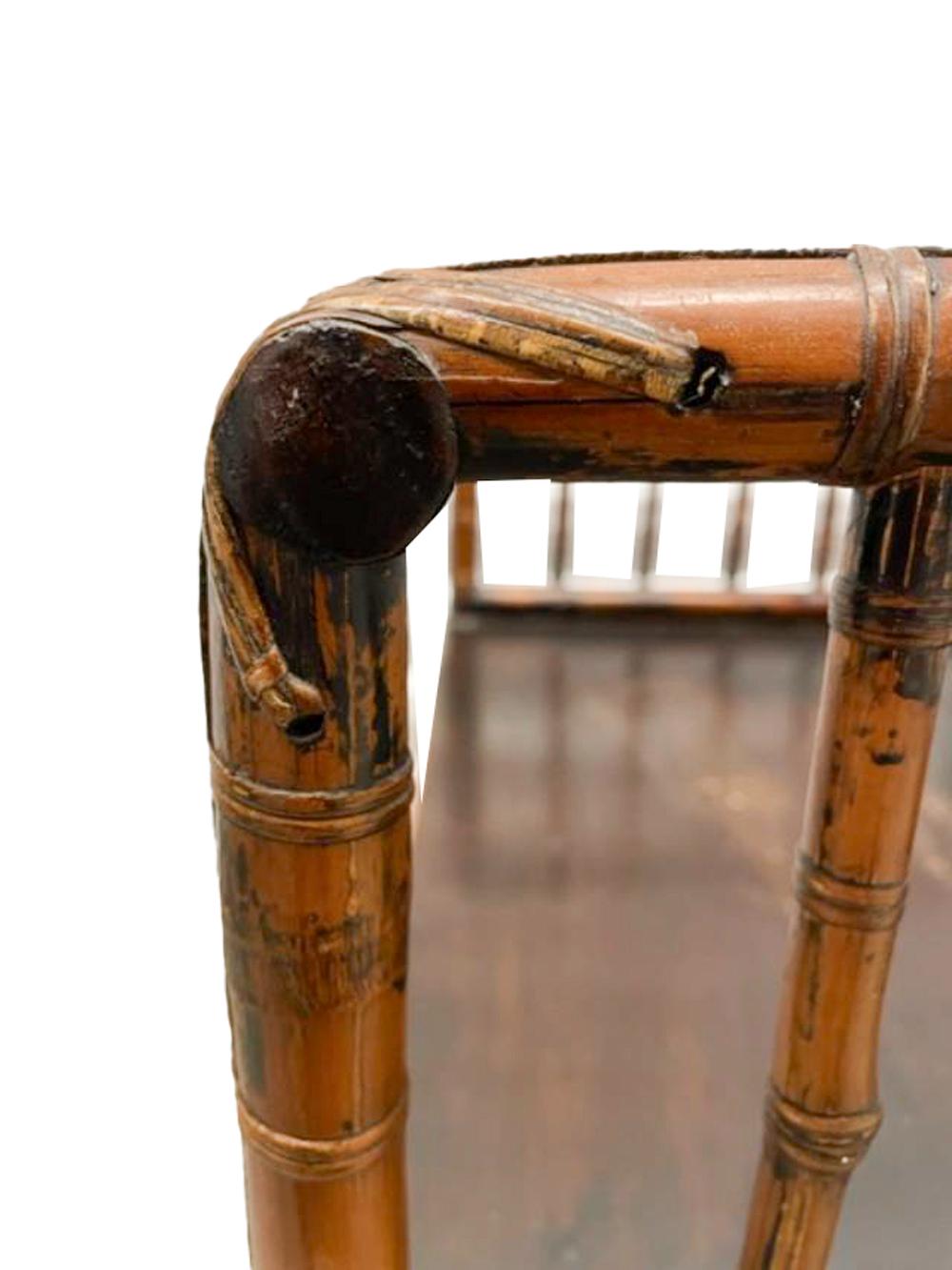 Fauteuil en bambou à dossier en fuseau d'exportation chinoise du 19e siècle en vente 5