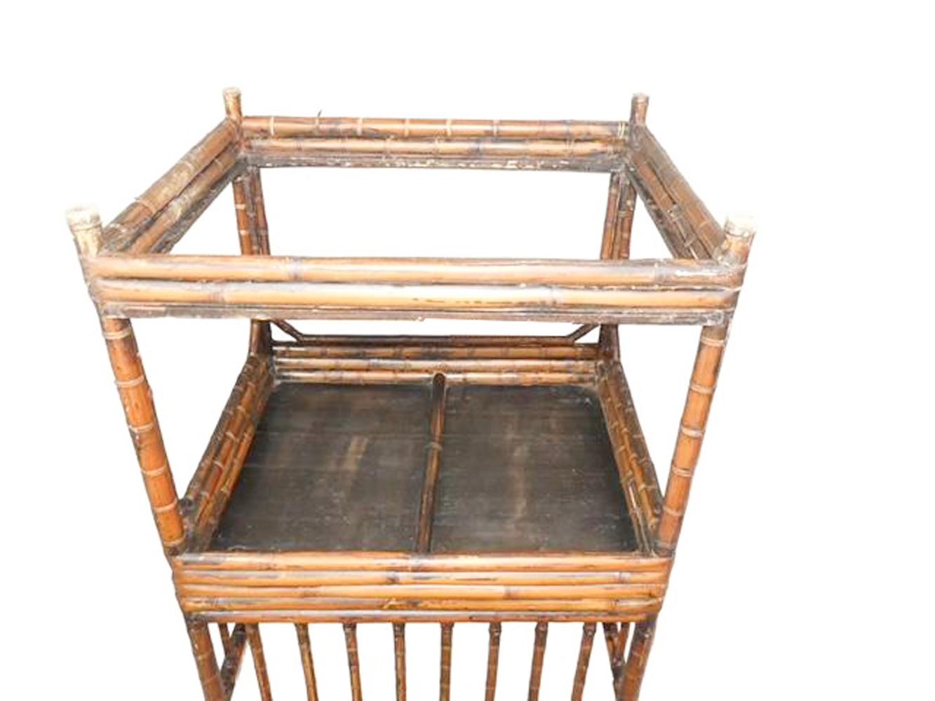 Bambou Fauteuil en bambou à dossier en fuseau d'exportation chinoise du 19e siècle en vente