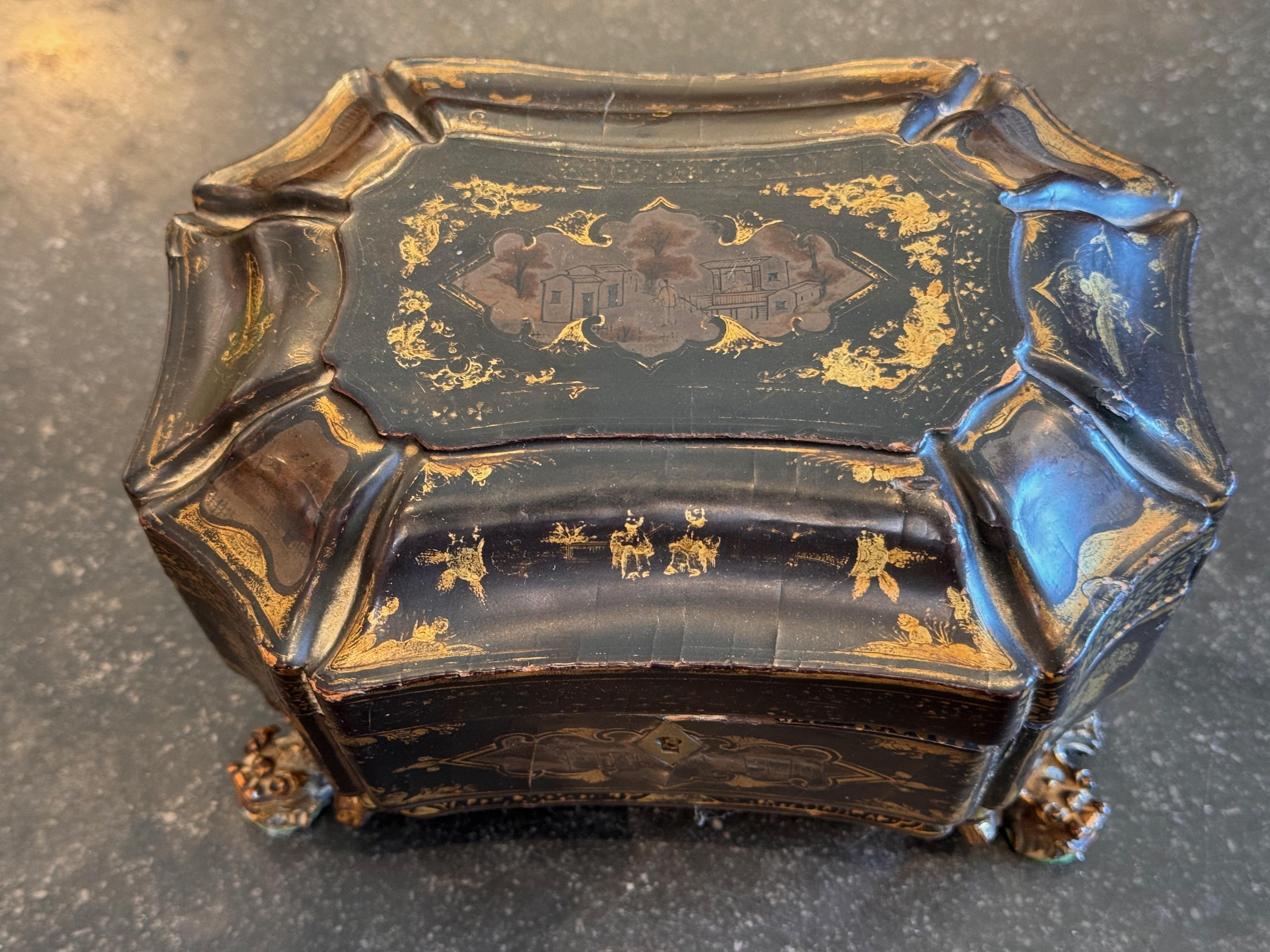 19th Century Chinese Export Tea Caddy In Good Condition In Charlottesville, VA