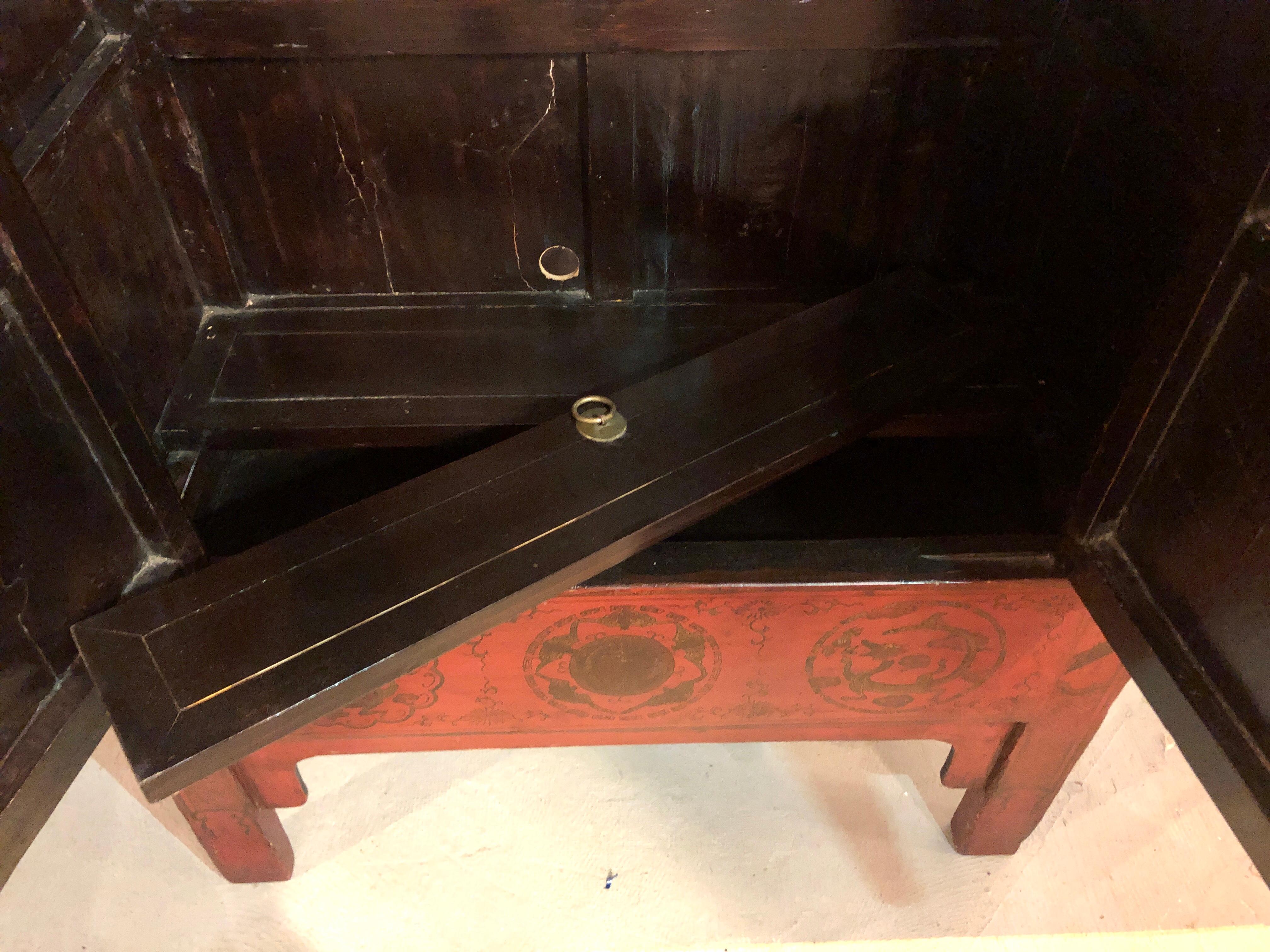 19th Century Chinese Export Two-Door Commode or Cabinet 6