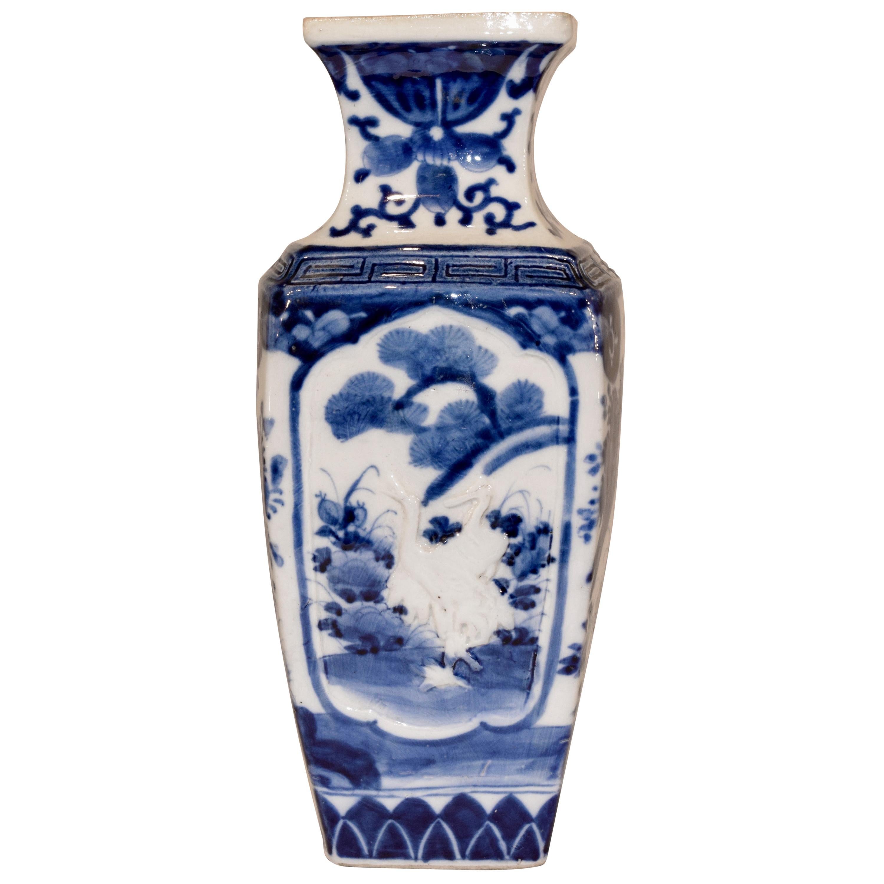 19th Century Chinese Export Vase with Birds