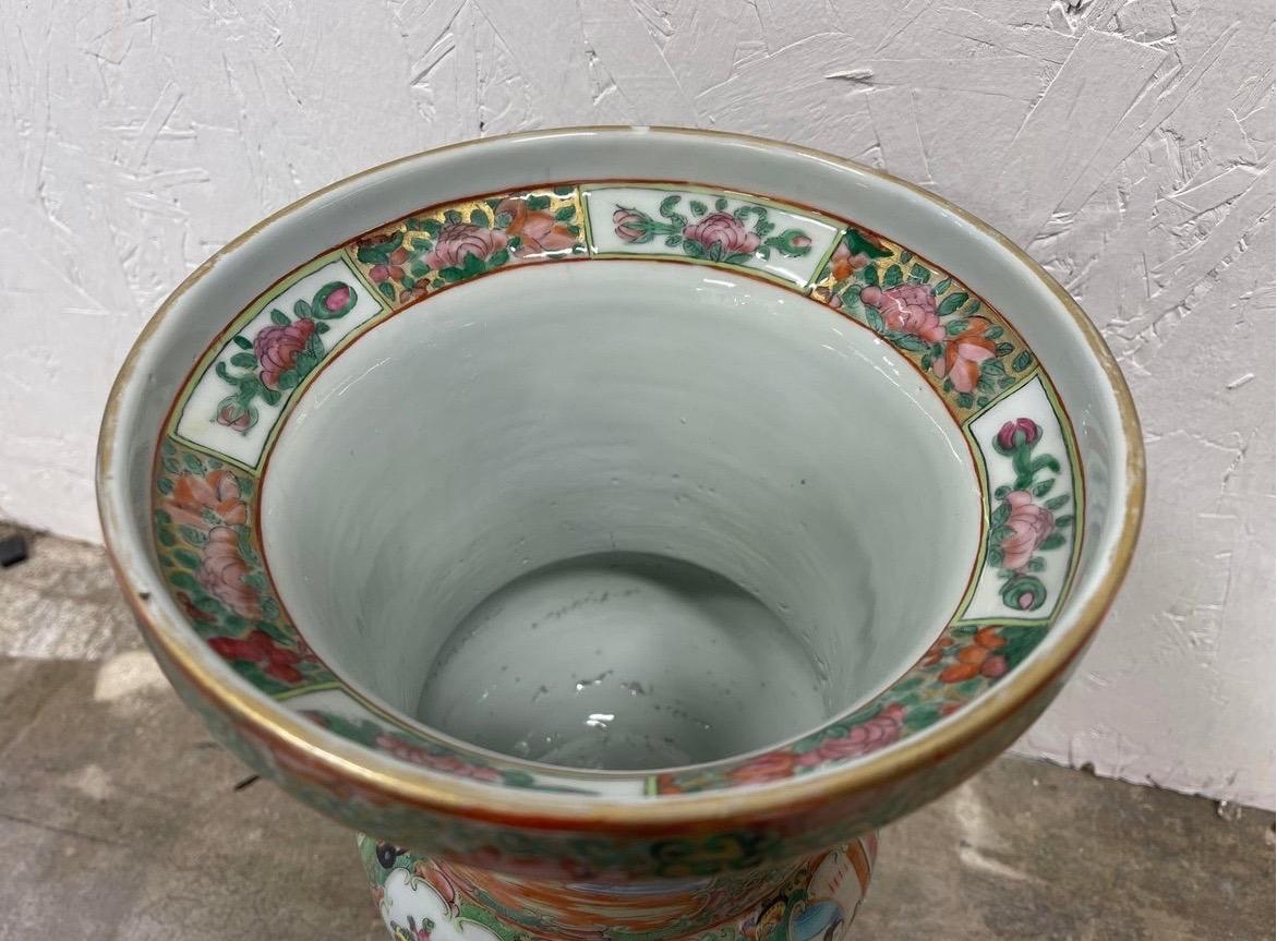 Mid-19th Century 19th Century Chinese Famille Rose Medallion Gu Vase For Sale
