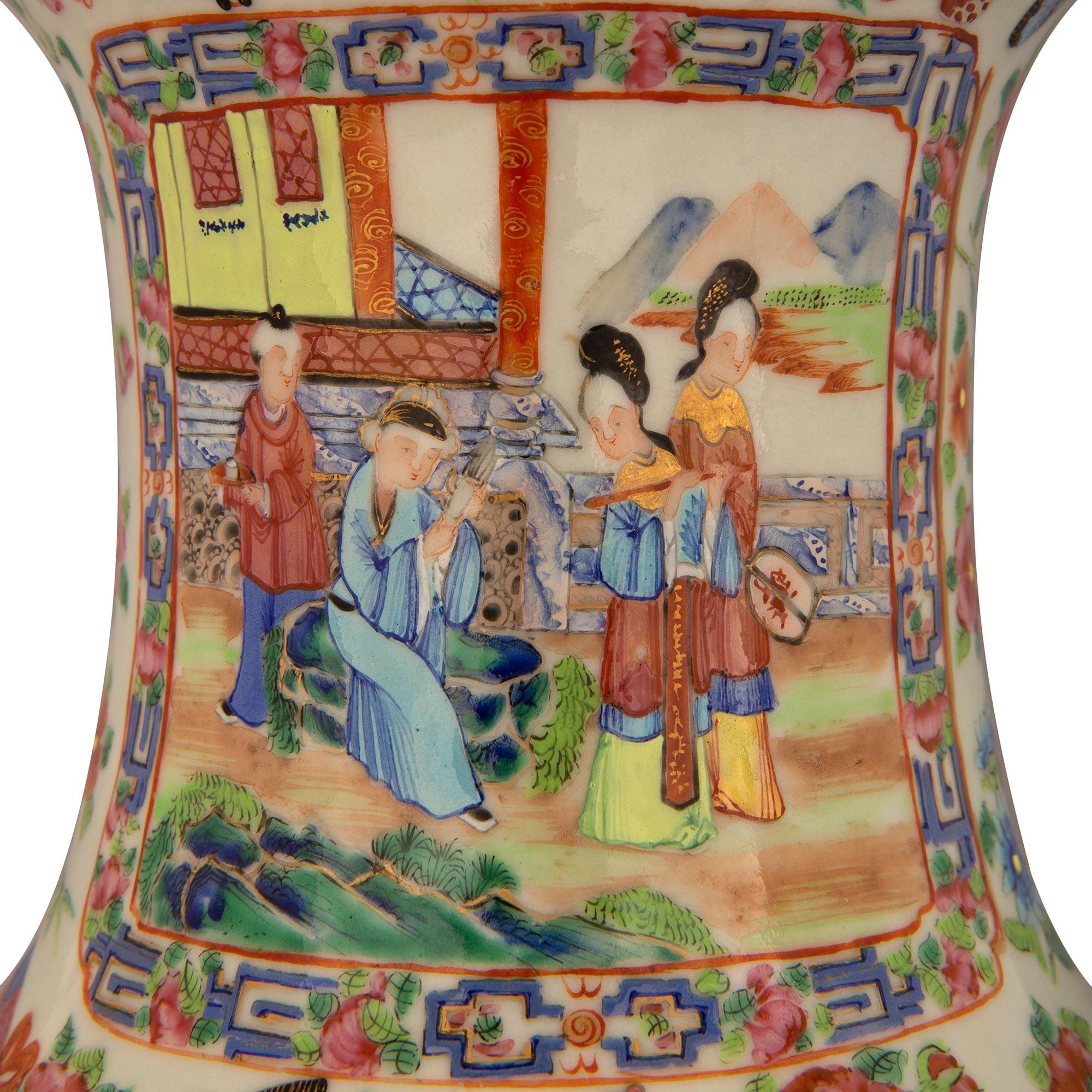 19th Century Chinese Famille Rose Porcelain Vase Lamp In Good Condition In West Palm Beach, FL