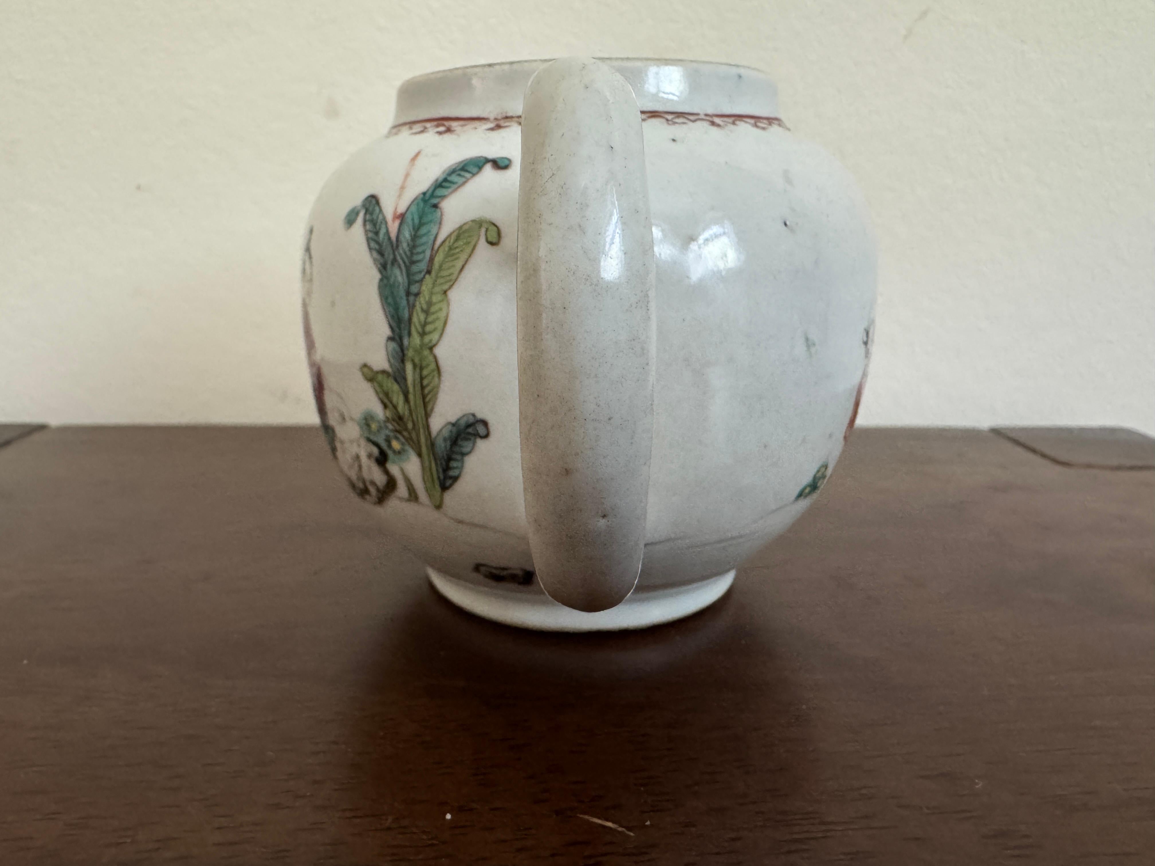 Hand-Painted 19th Century Chinese Famille Rose Teapot For Sale