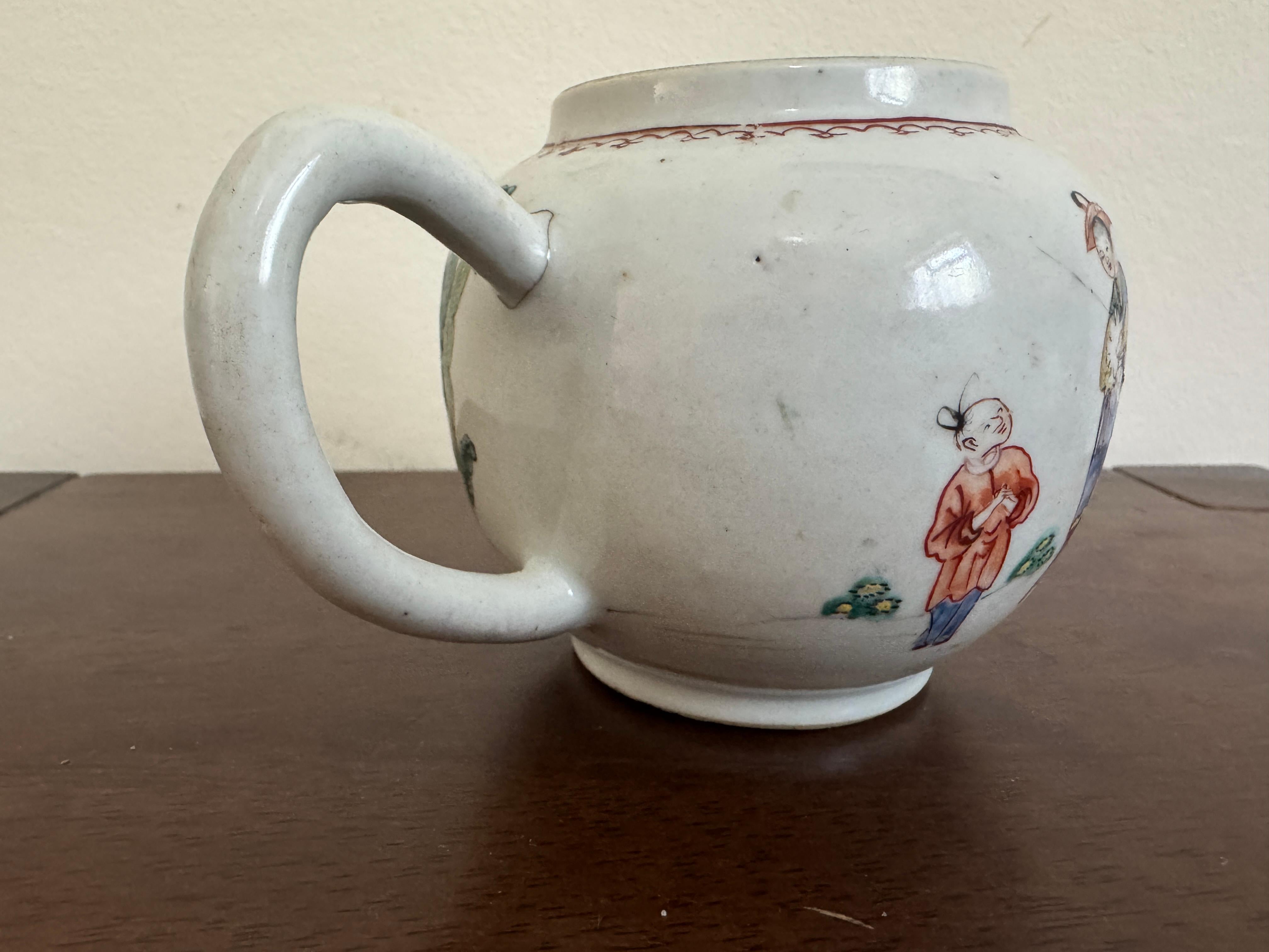 19th Century Chinese Famille Rose Teapot In Good Condition For Sale In Basildon, GB