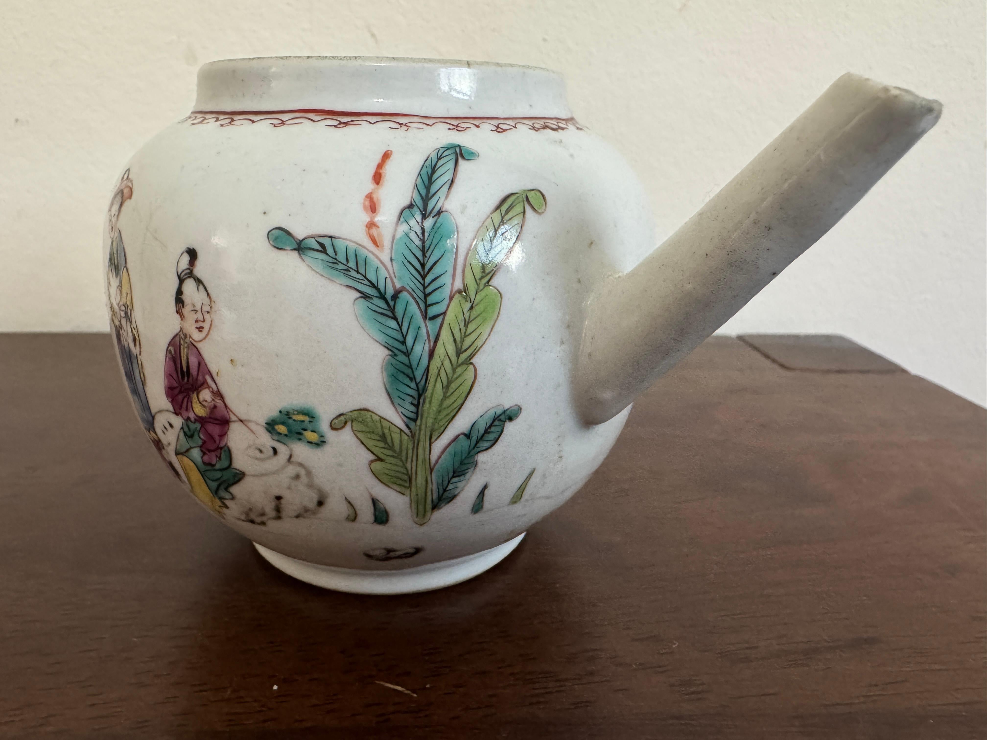 19th Century Chinese Famille Rose Teapot For Sale 2