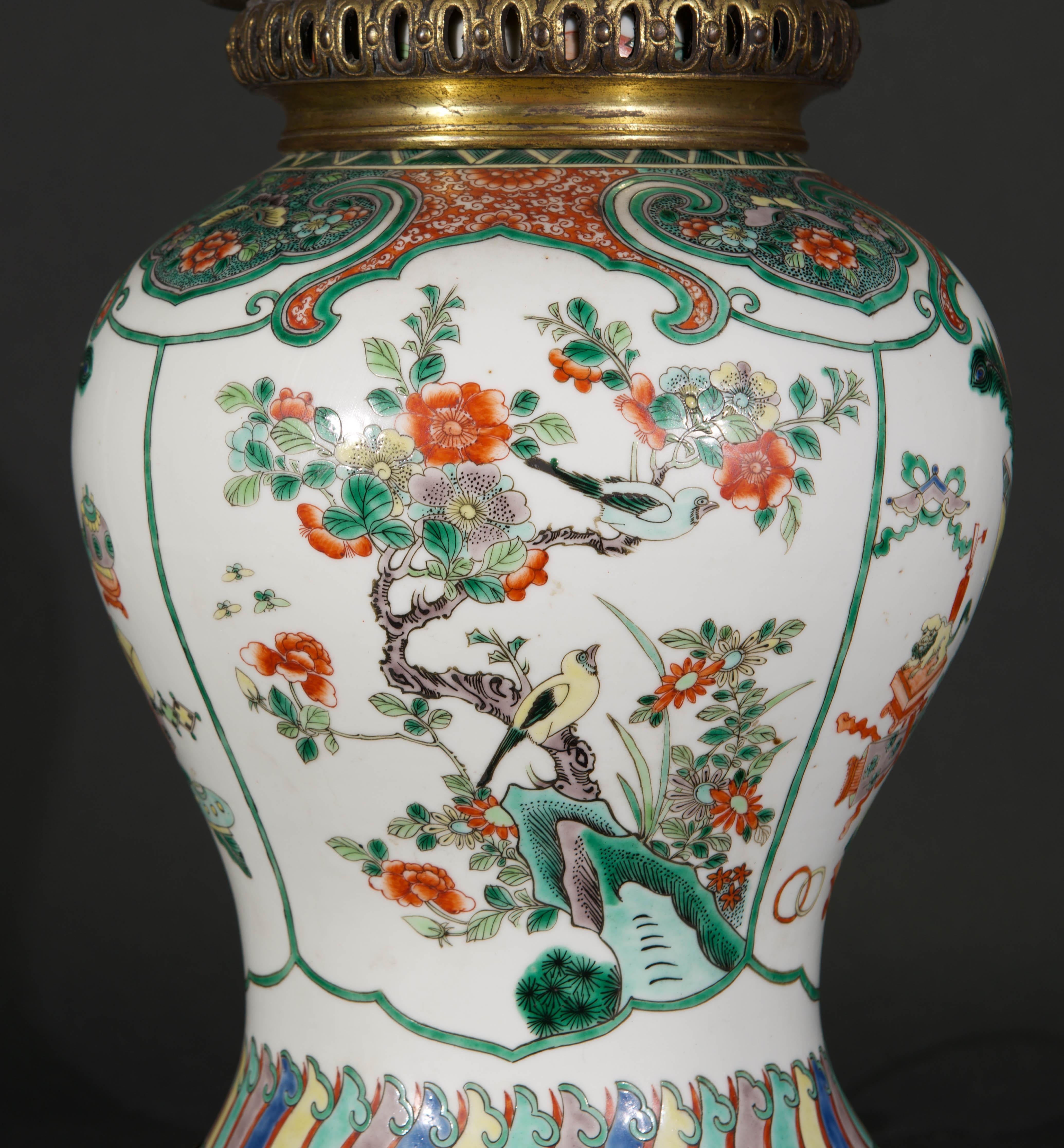 19th Century Chinese Famille Verte Baluster Porcelain Antique Table Lamp For Sale 1