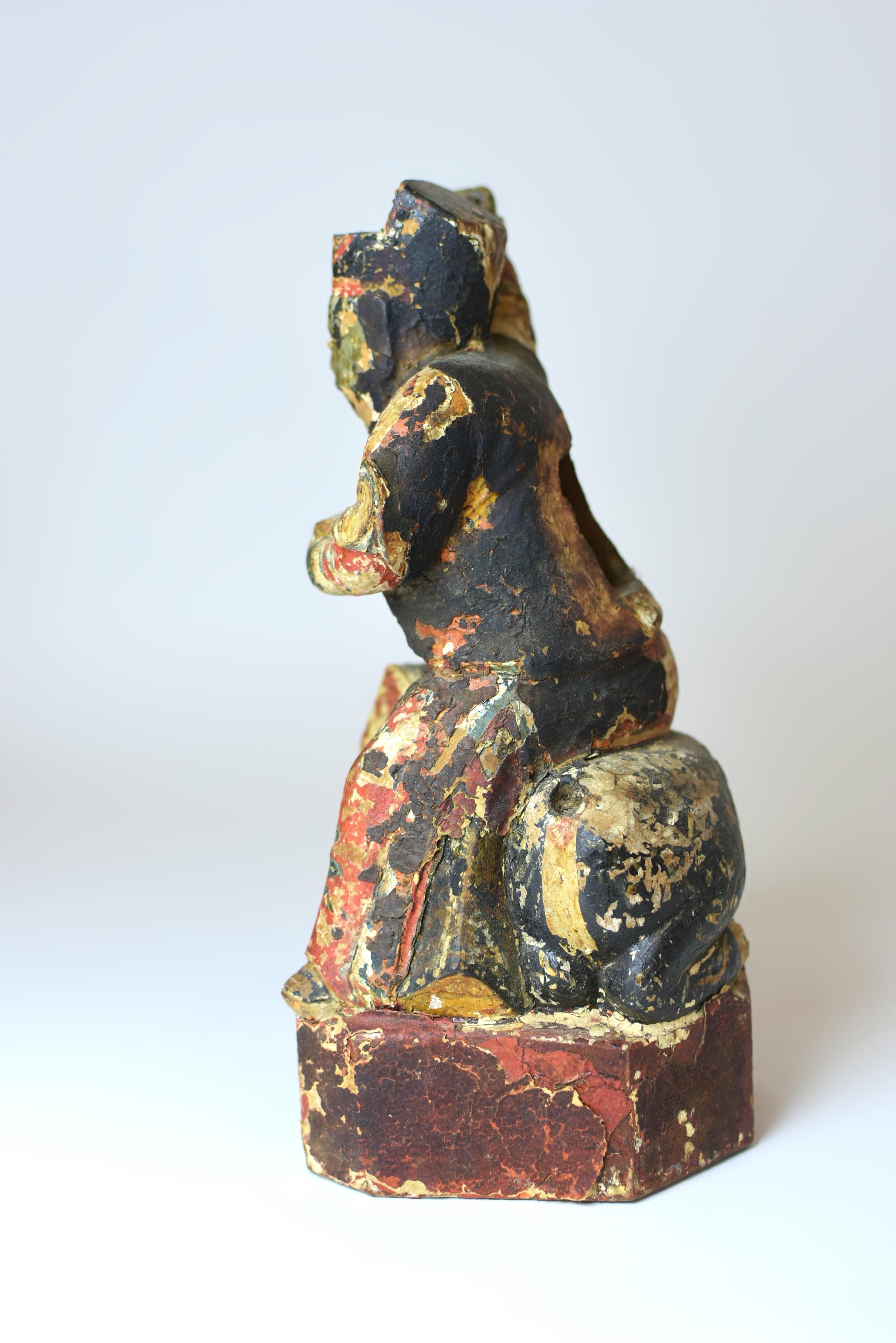 19th Century Chinese Figure of a Guardian God In Good Condition For Sale In Somis, CA