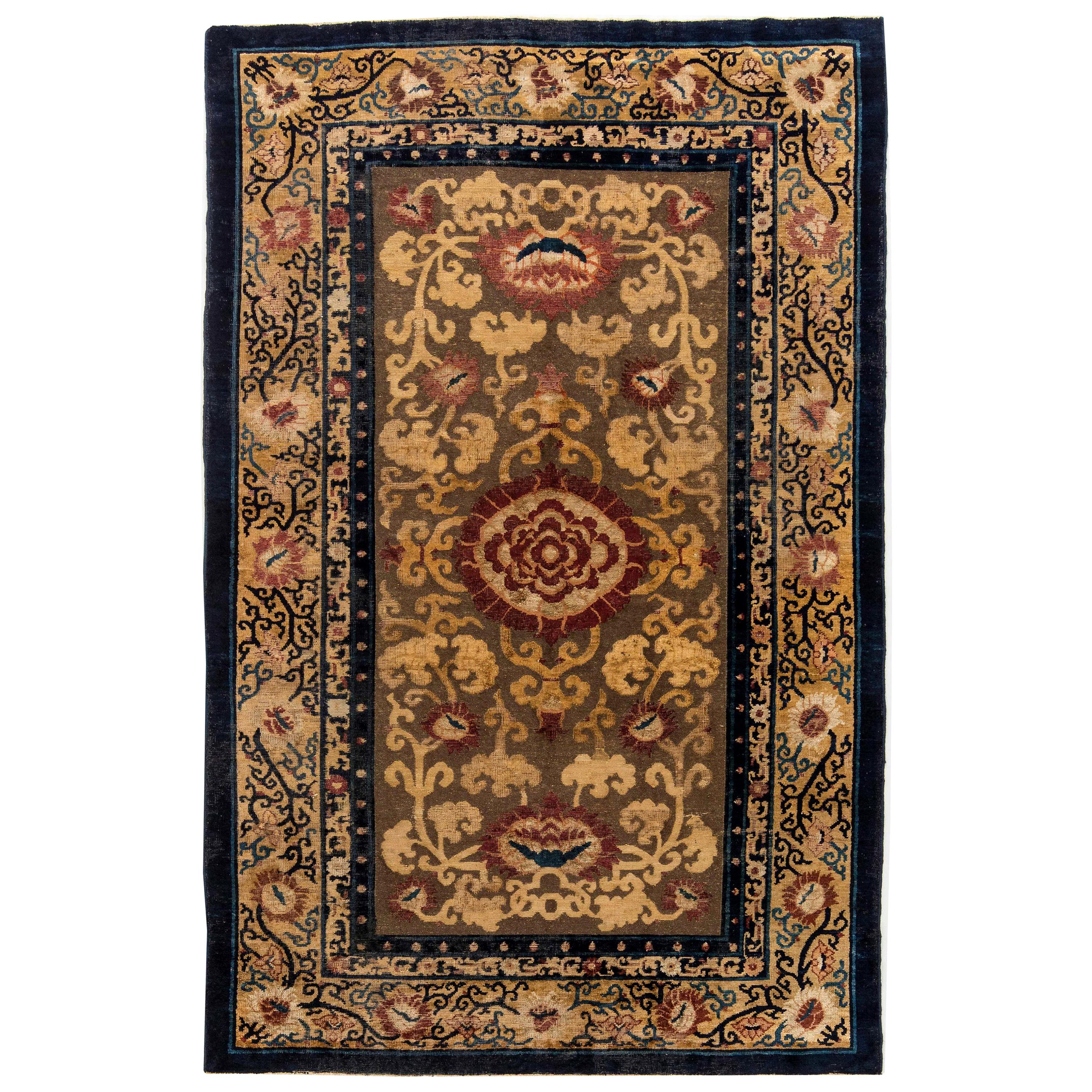 19th Century Chinese Silk and Gold Thread Embroidery ( 5'5