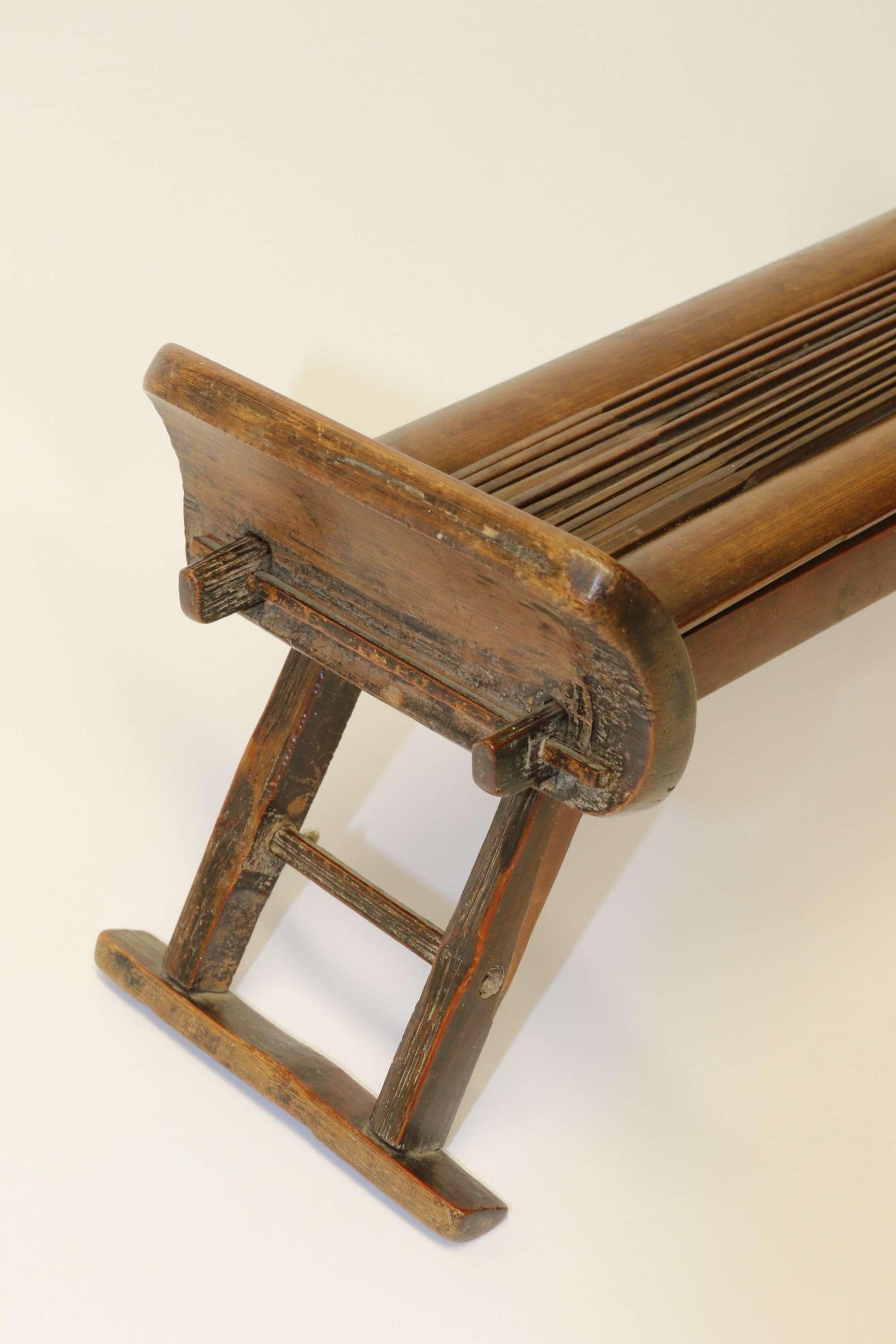 19th Century, Chinese Folding Bamboo Headrest, circa 1800 In Good Condition For Sale In Central England, GB