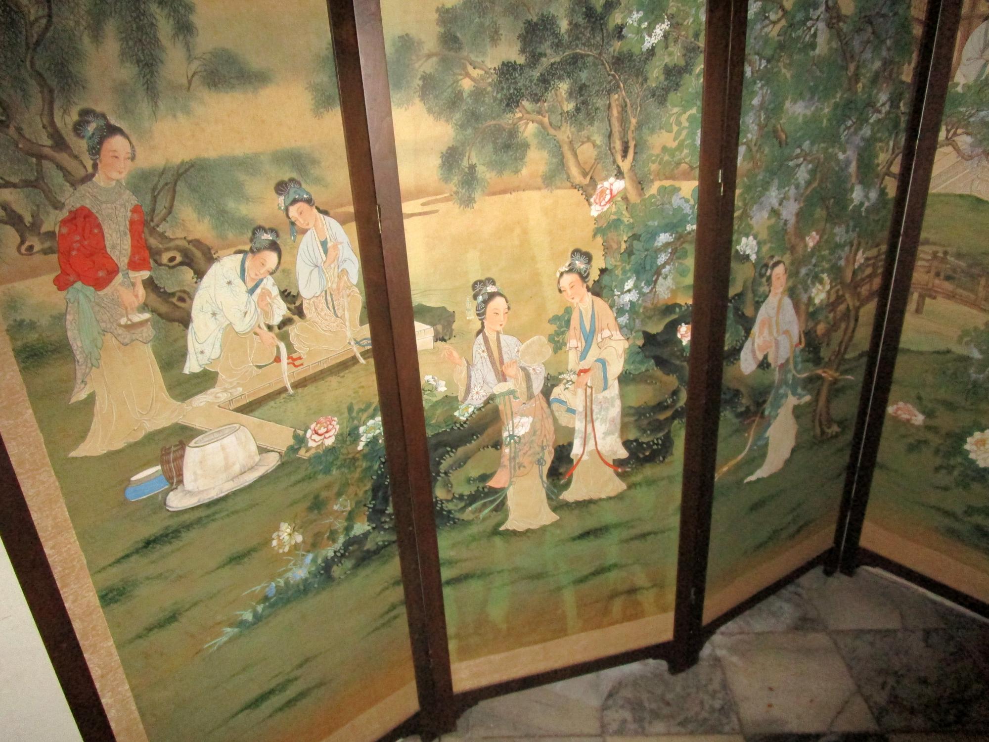 Silk 19th century Chinese Four-Panel Screen in Teak Wood Frame