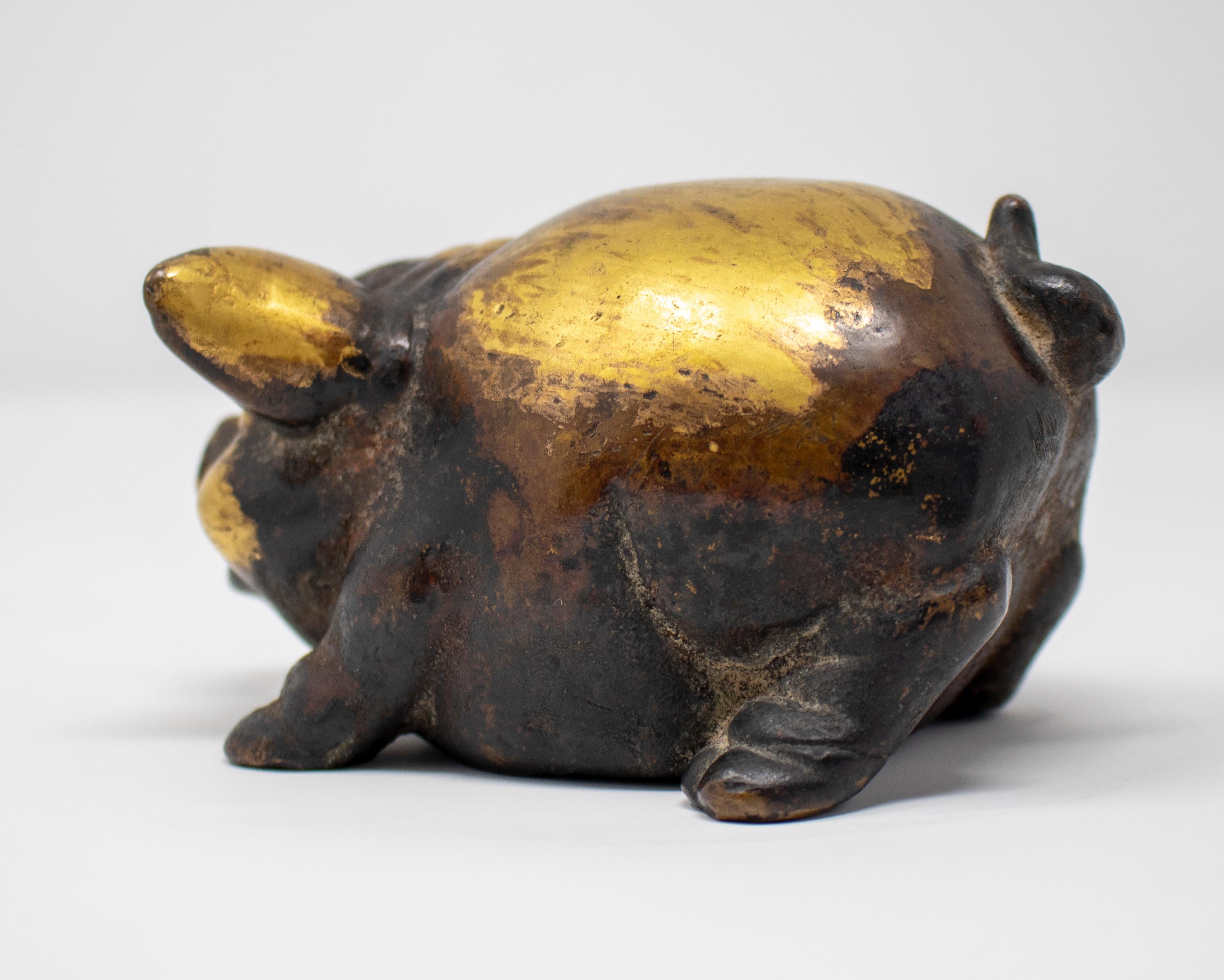 Chinesisches Goldbronze-Schwein aus dem 19. (Bronze) im Angebot