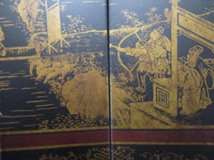 Biombo chino del siglo XIX pintado con tinta dorada