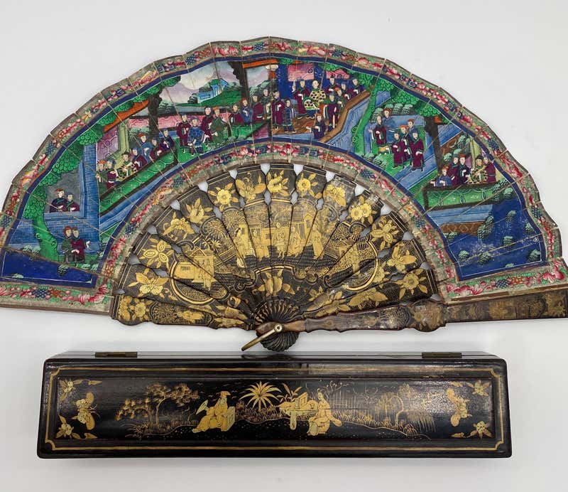 Lacquer Fan Pattern 19th Century Chinese Gilt Lacquer Fan with Landscape 100 Faces at 1stDibs