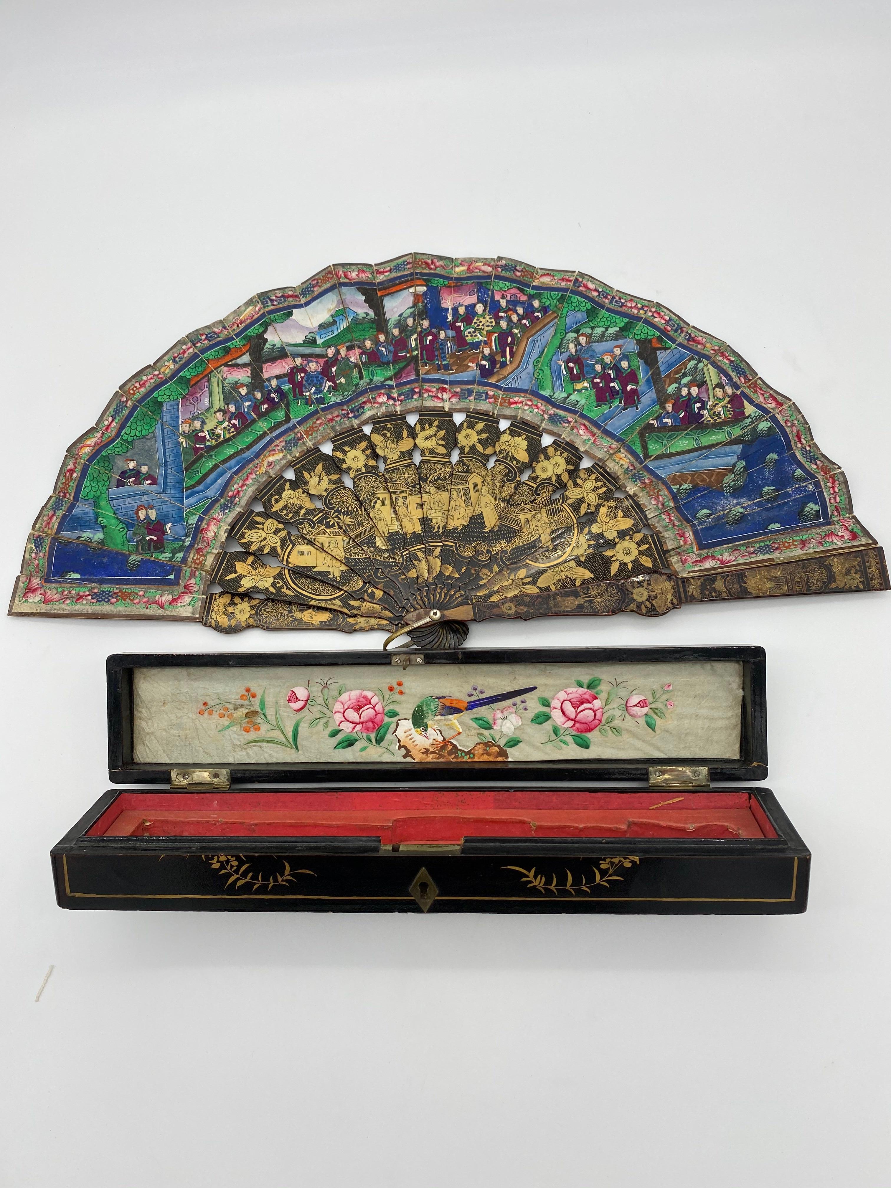 19th Century Chinese Gilt Lacquer Fan with Landscape 100 Faces In Good Condition In Brea, CA