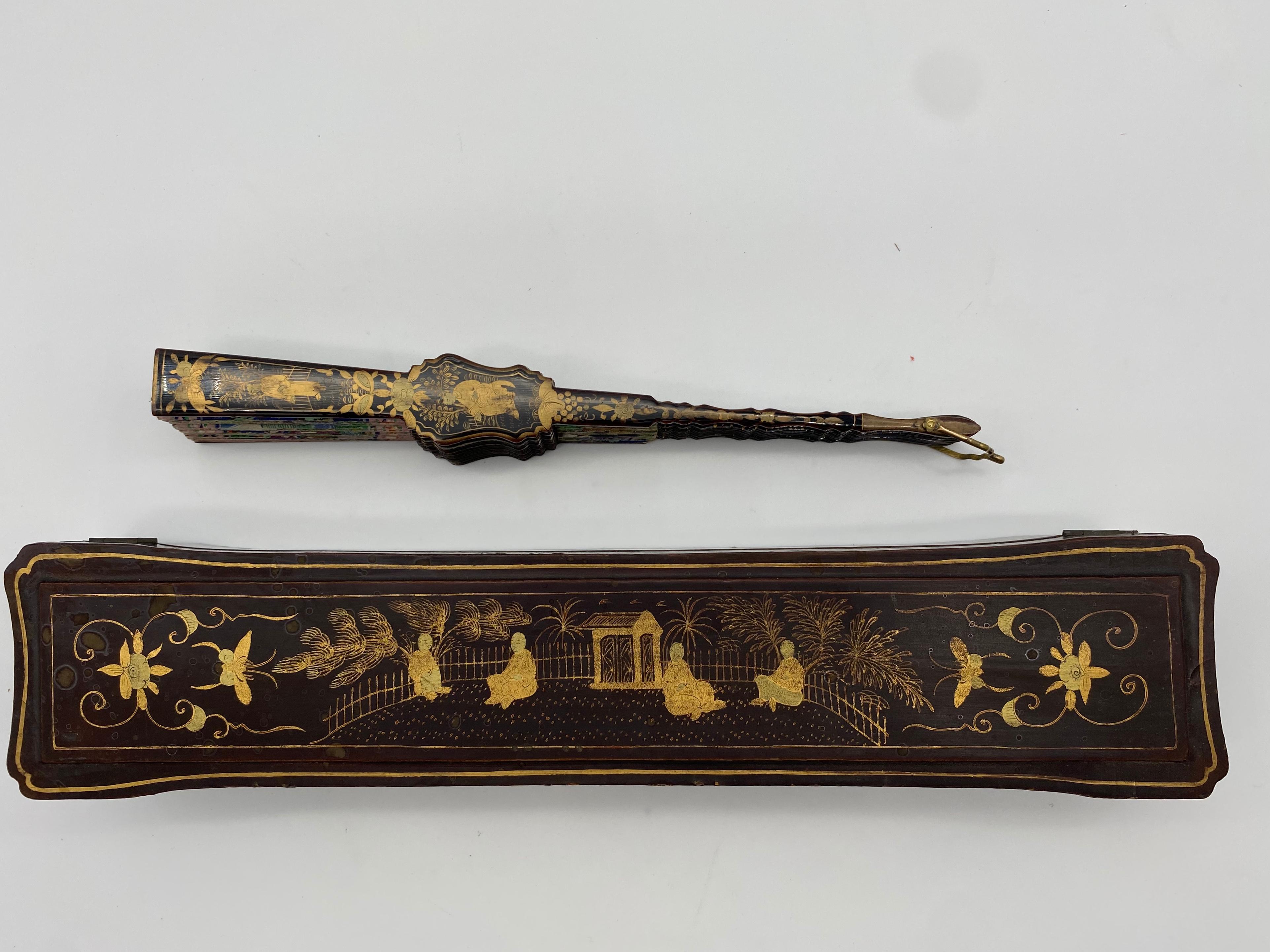 19th Century Chinese Gilt Lacquer Fan with Mother of Pearl Faces and Lacquer Box For Sale 1