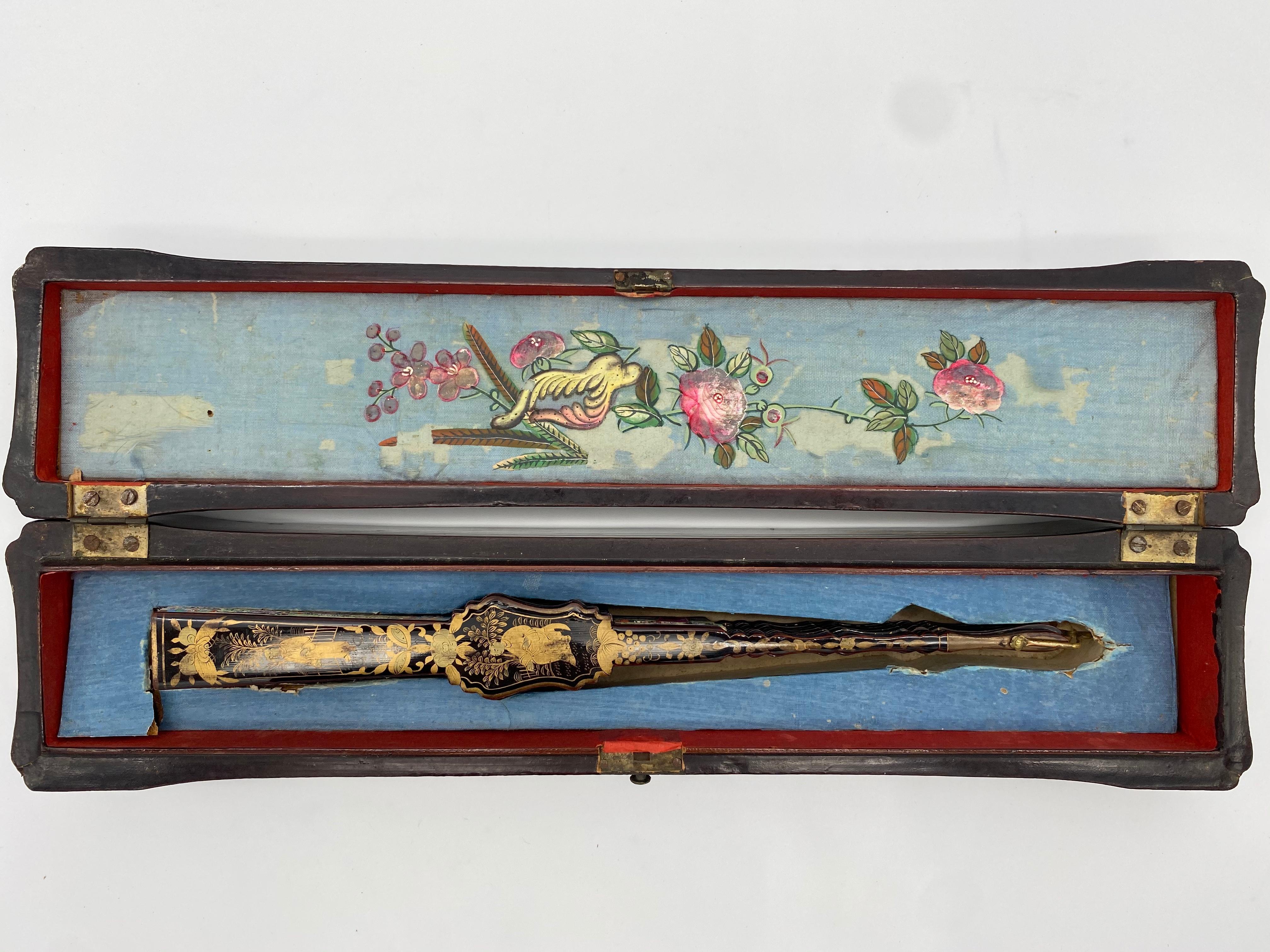 Qing 19th Century Chinese Gilt Lacquer Fan with Mother of Pearl Faces and Lacquer Box For Sale