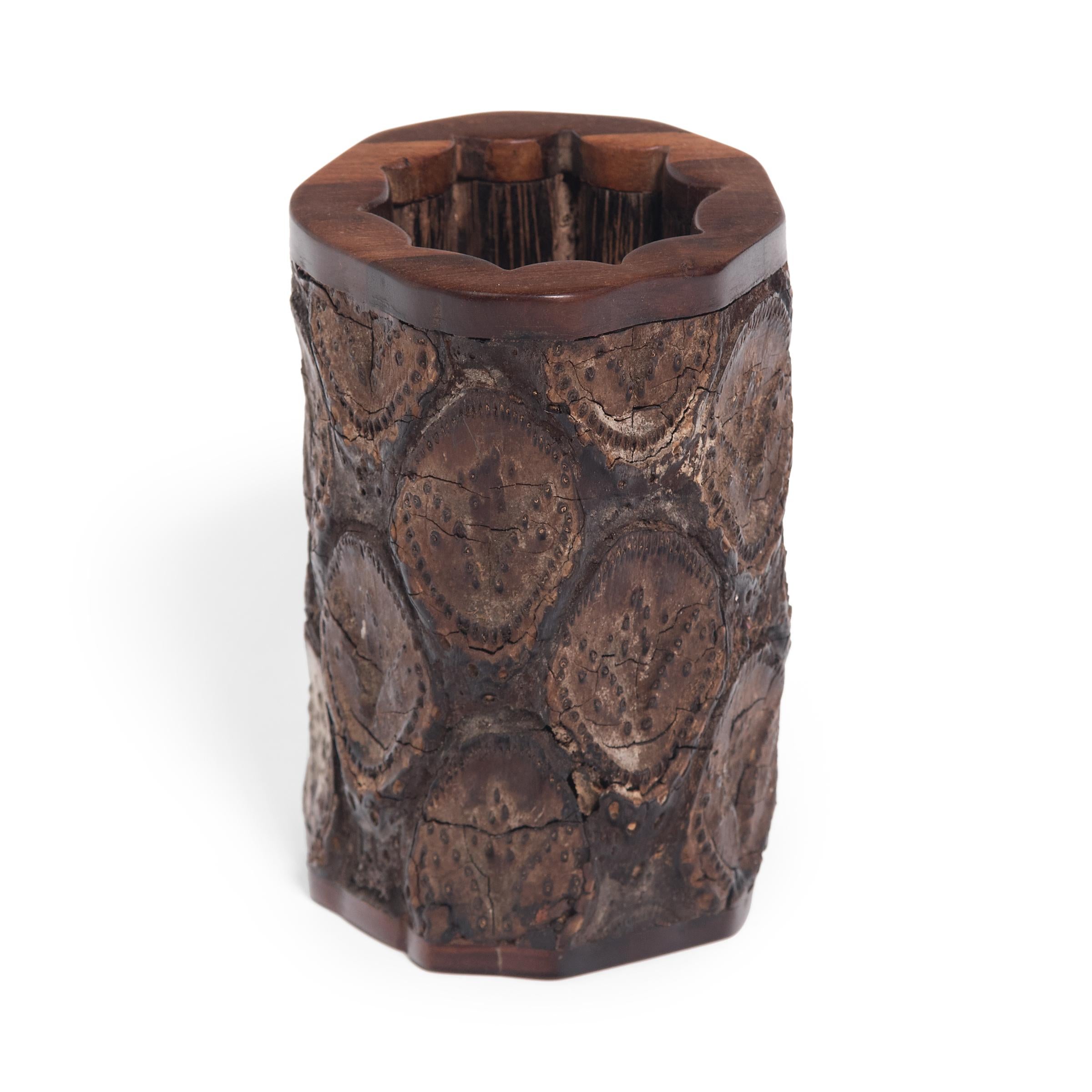 Chinese Gnarled Brush Pot, c. 1850 In Good Condition In Chicago, IL