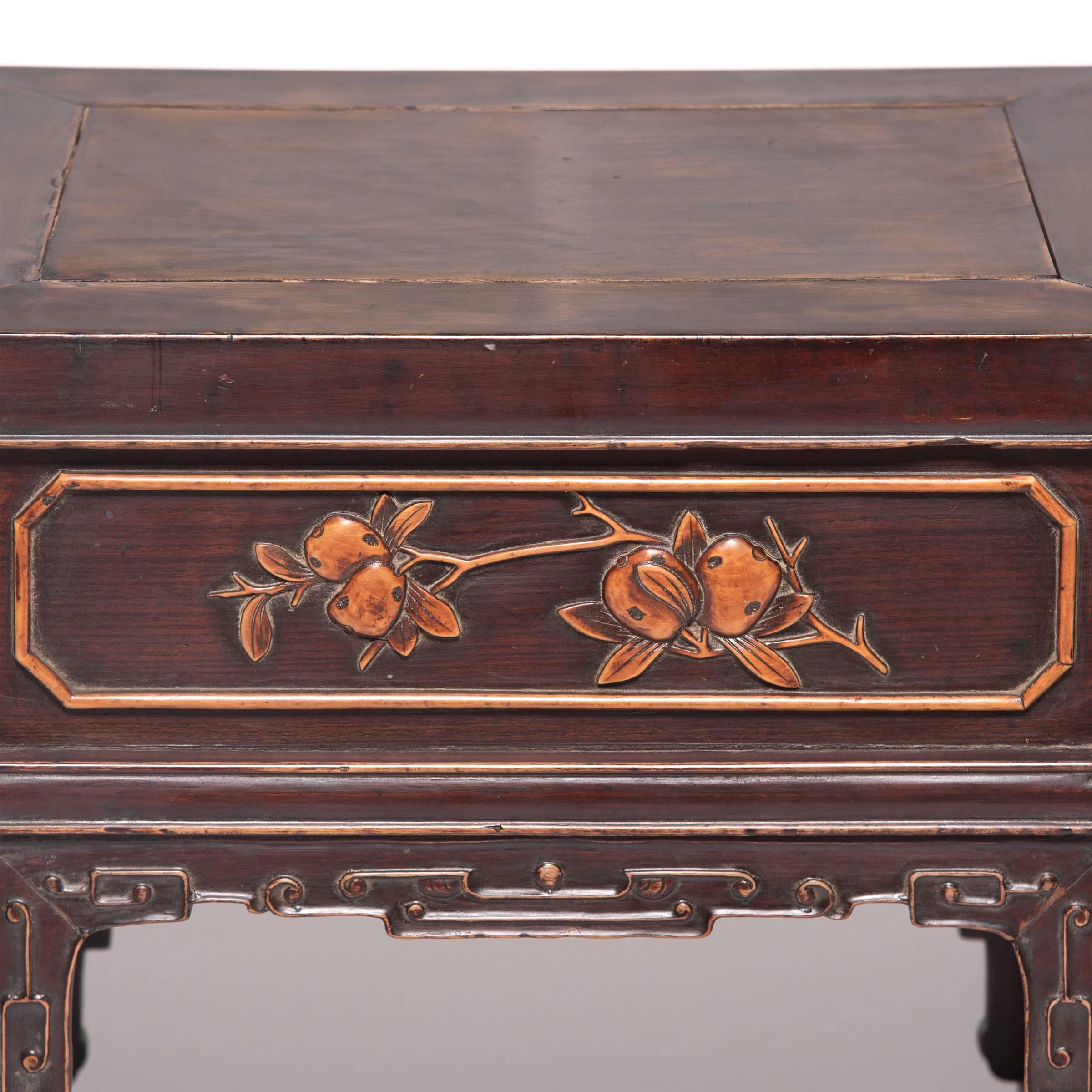 Petite Chinese Display Table with Boxwood Inlay, c. 1850 In Good Condition In Chicago, IL