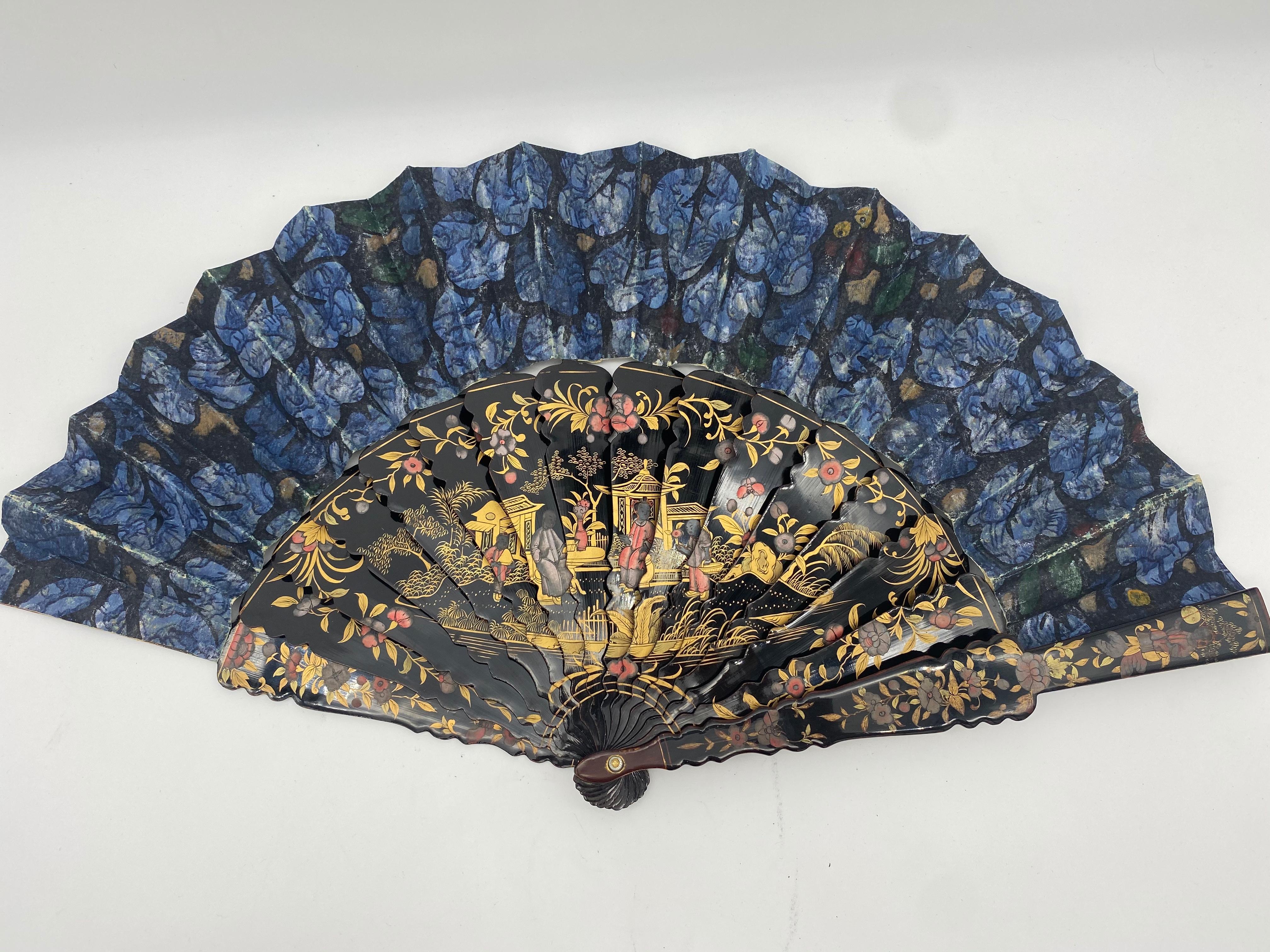 Very large antique 19th century Chinese hand painted lacquer export fan even-tail from the Qing Dynasty.