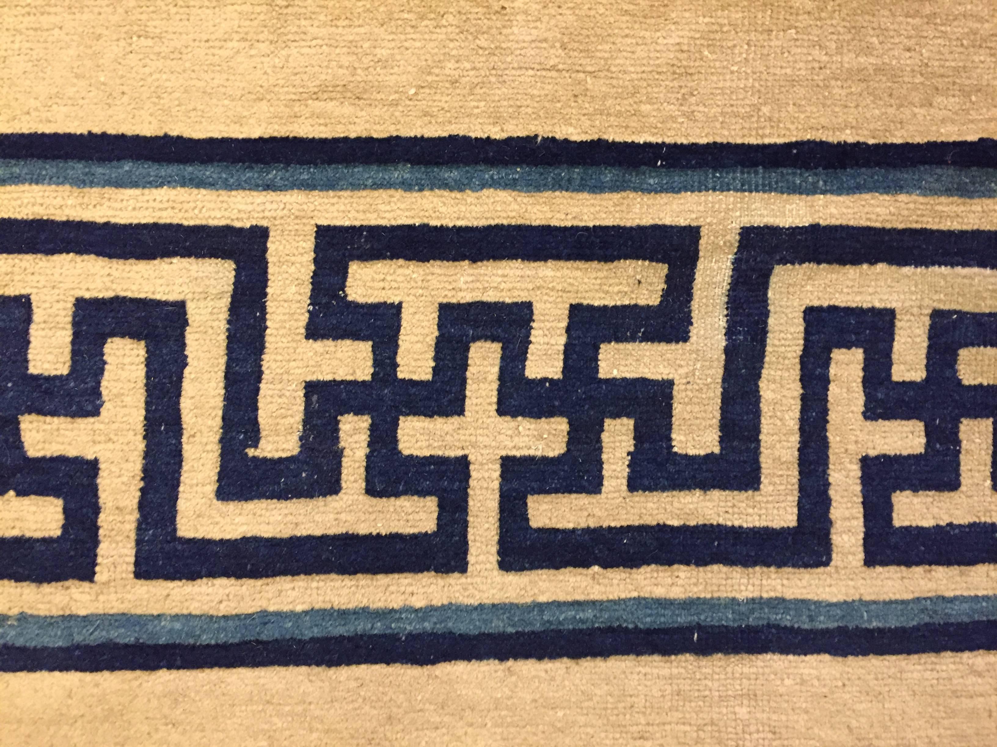Hand-Knotted 19th Century Blu Border and White Empty Field Wool Chinese Peking Rug, 1870s