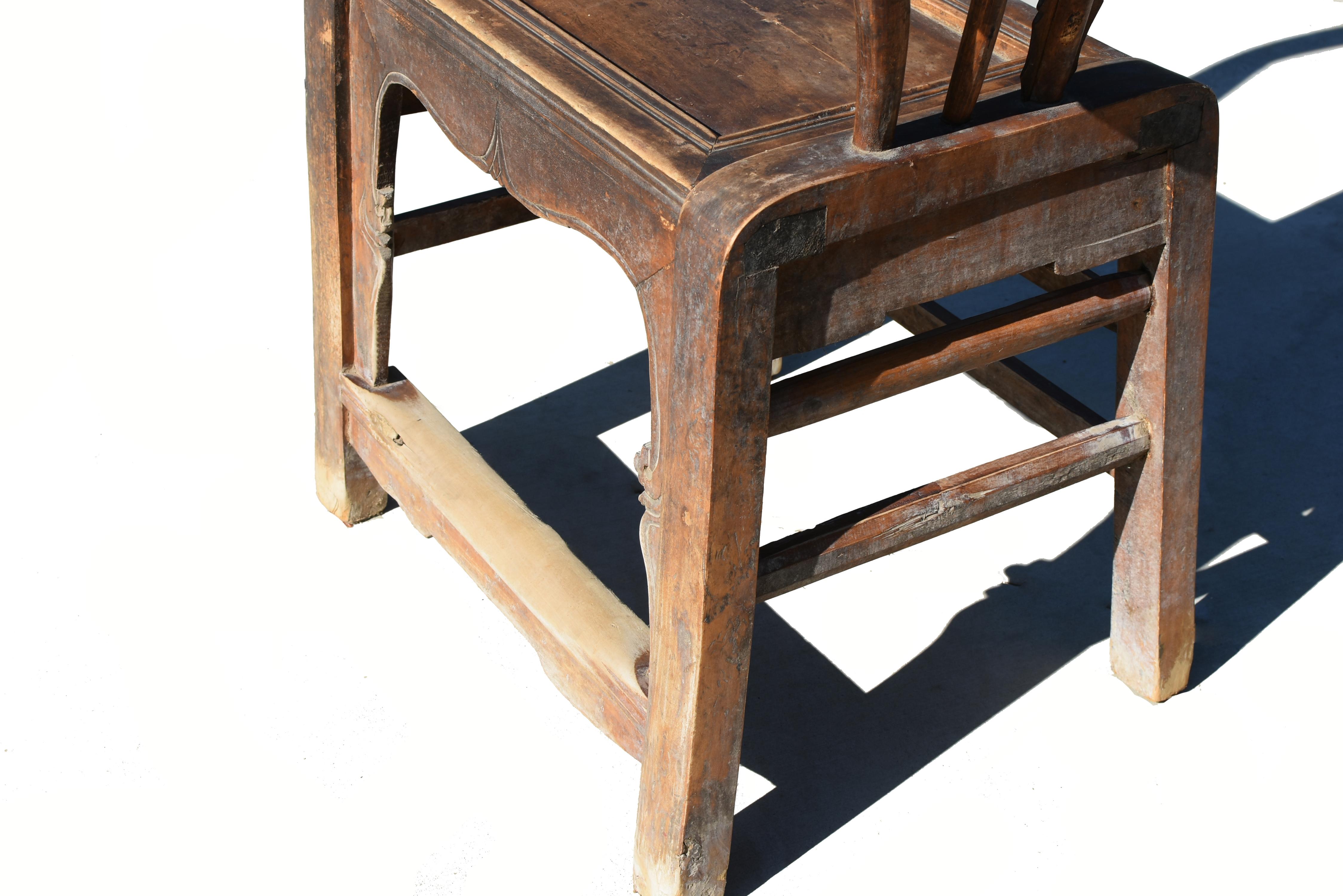 19th Century Chinese Horseshoe Round Back Chairs All Original a Pair For Sale 9