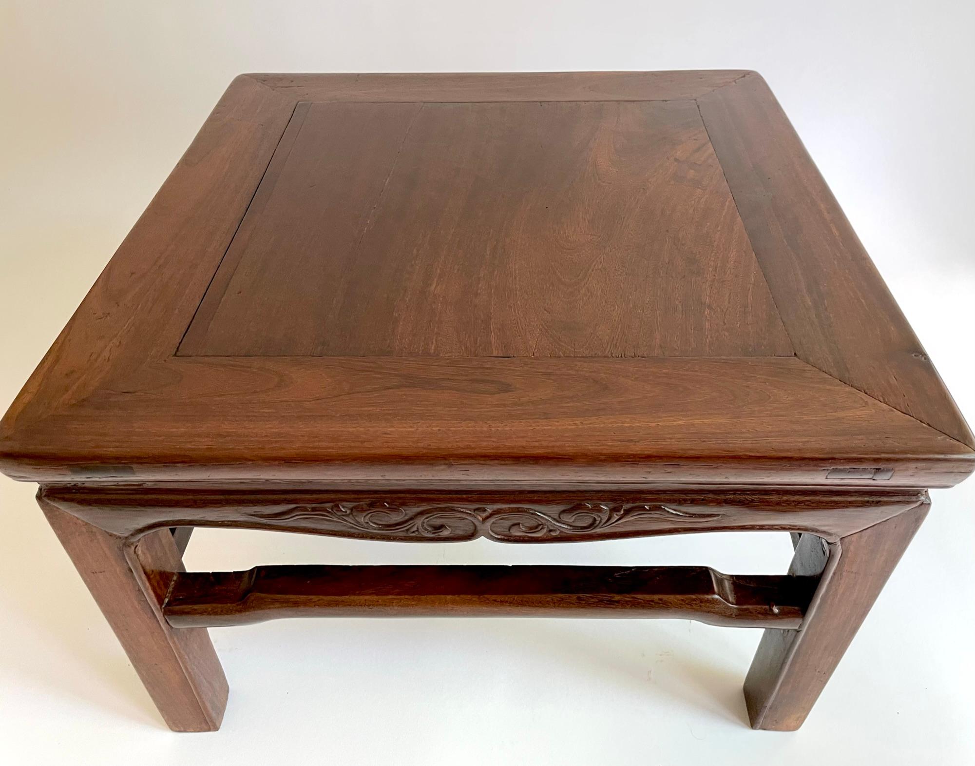 Table Kang en bois de fer chinois du XIXe siècle (Teilimu en vente 6