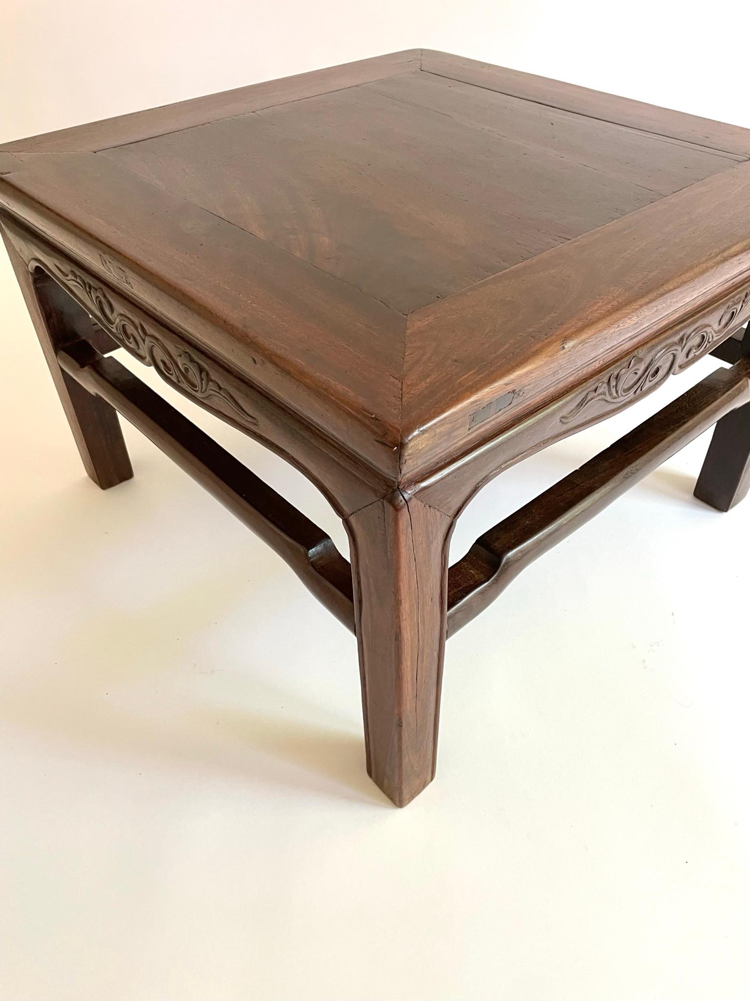 19th Century Chinese Ironwood (Teilimu) Kang Table For Sale 8