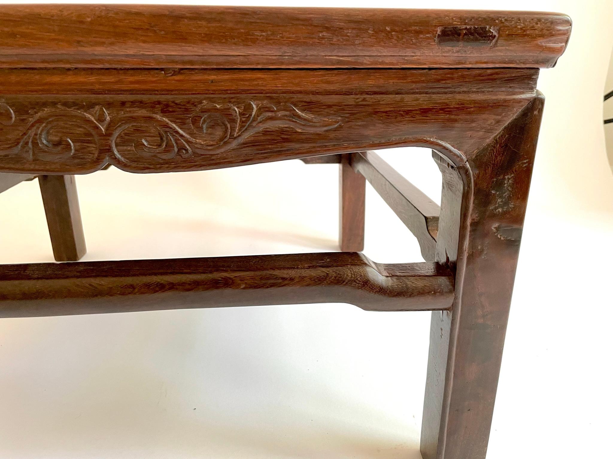 Table Kang en bois de fer chinois du XIXe siècle (Teilimu en vente 12