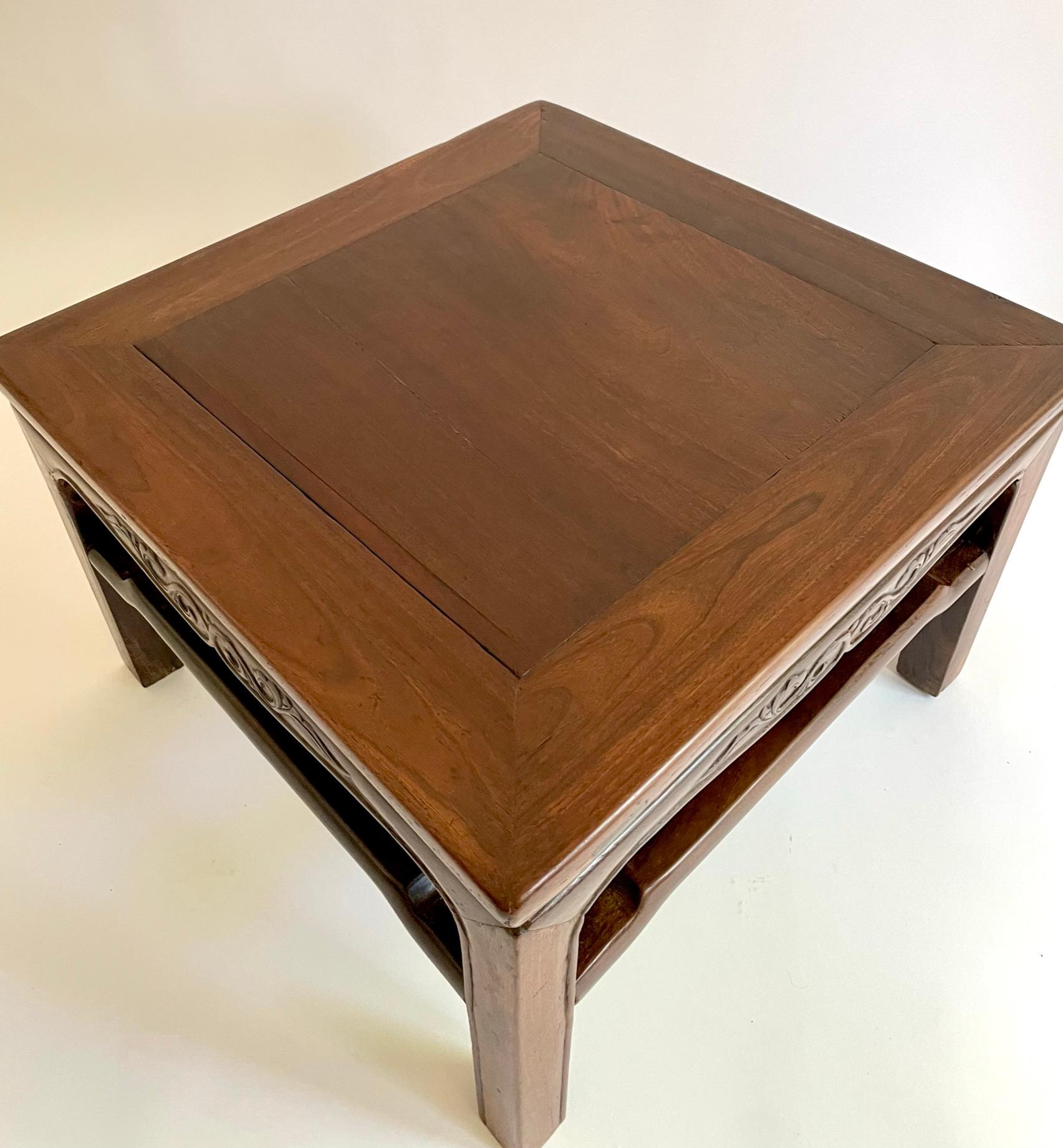 Table Kang en bois de fer chinois du XIXe siècle (Teilimu en vente 3