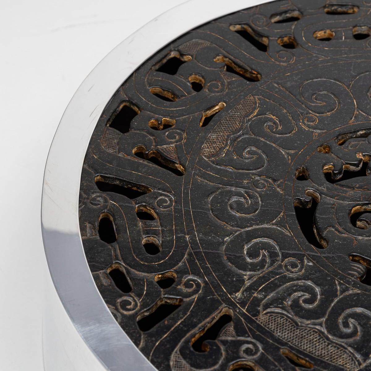 Juego de jade chino del siglo XIX en caja moderna italiana de plata maciza forrada de terciopelo en venta 5