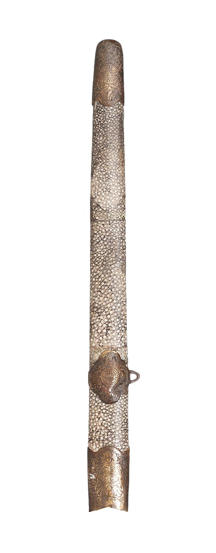 Sabre chinoise Jian du 19e siècle avec lame en métal à double bord et scabbard en vente 1