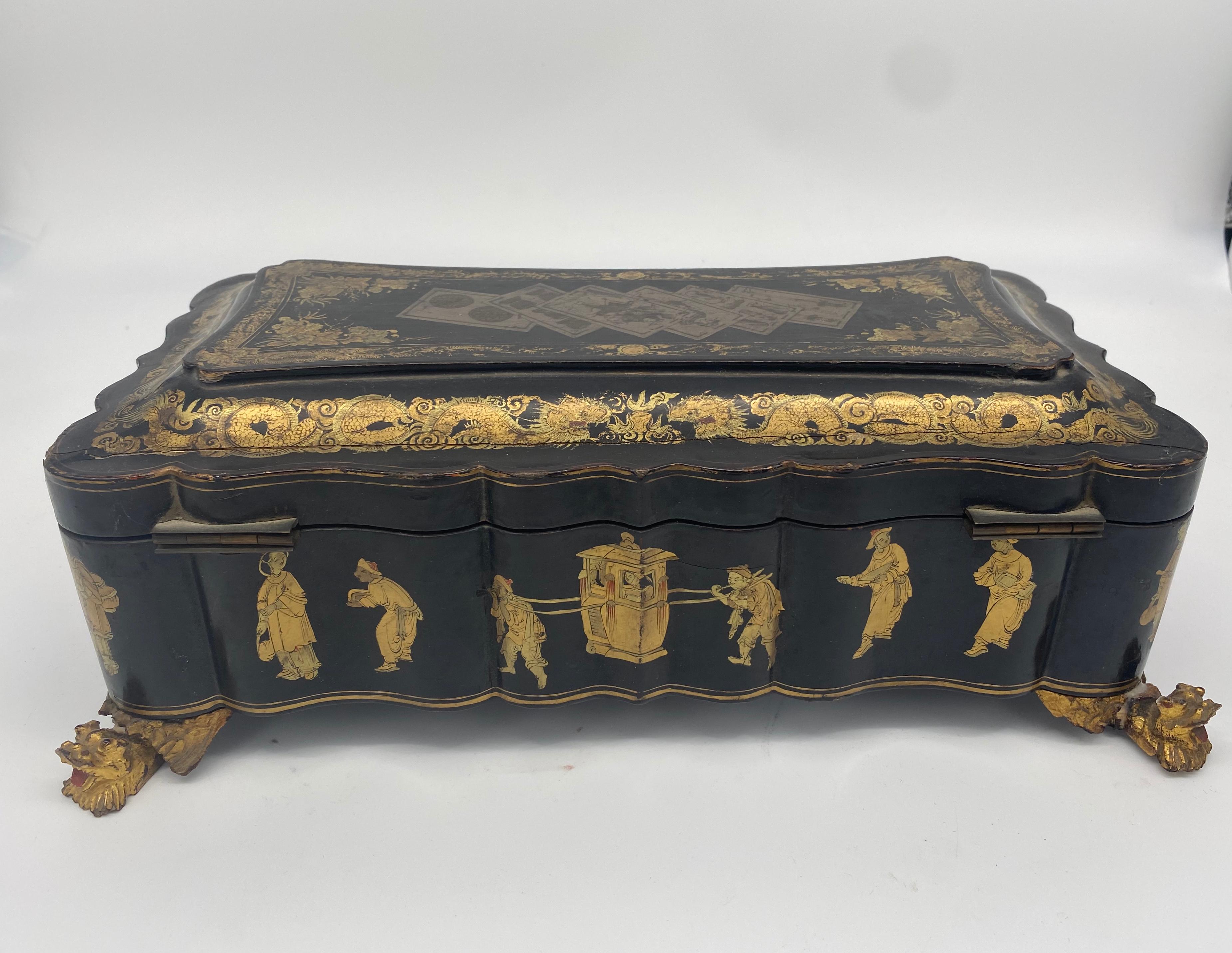 19th Century Chinese Lacquer Box In Good Condition For Sale In Brea, CA