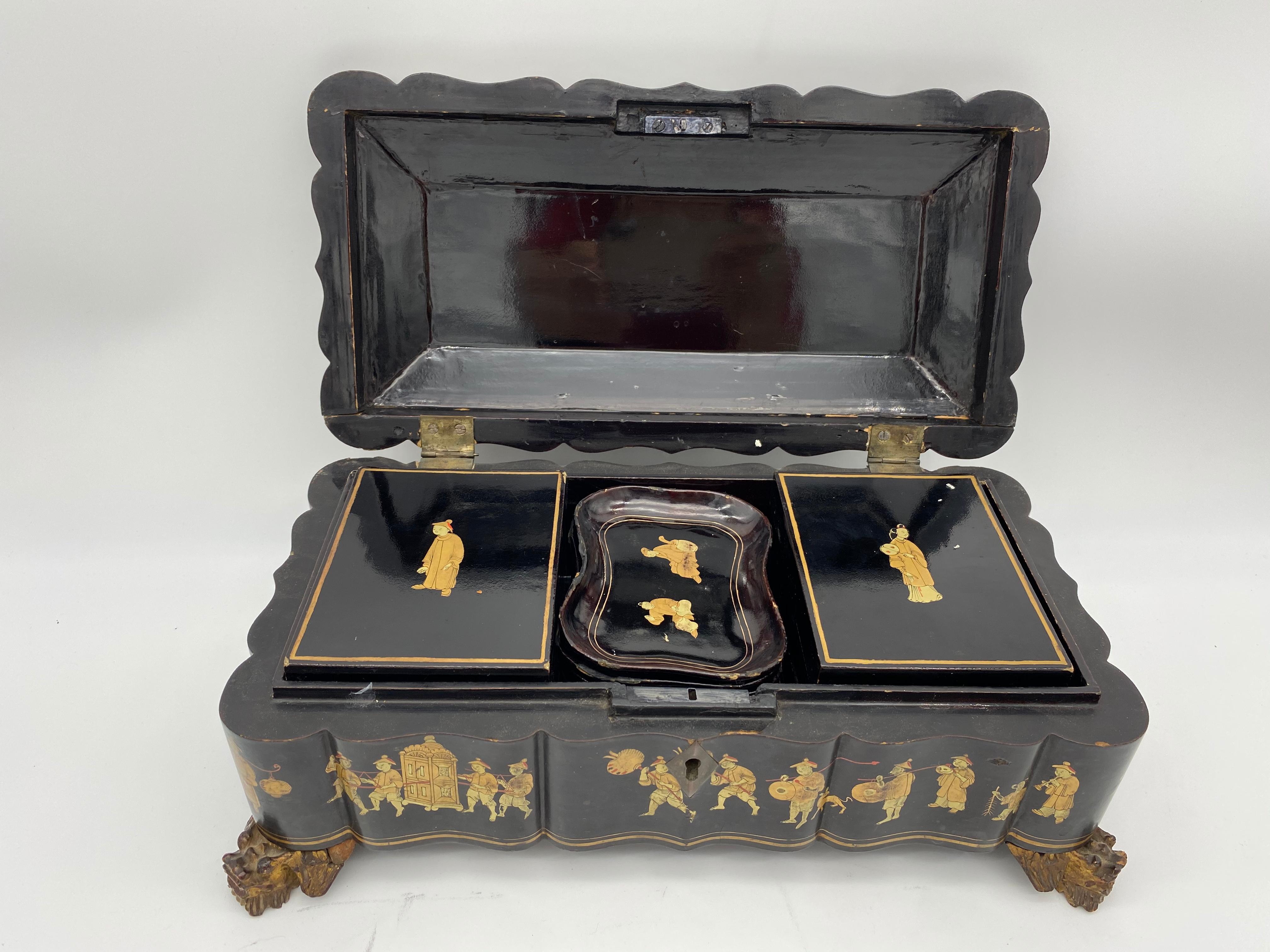 19th Century Chinese Lacquer Box In Good Condition For Sale In Brea, CA