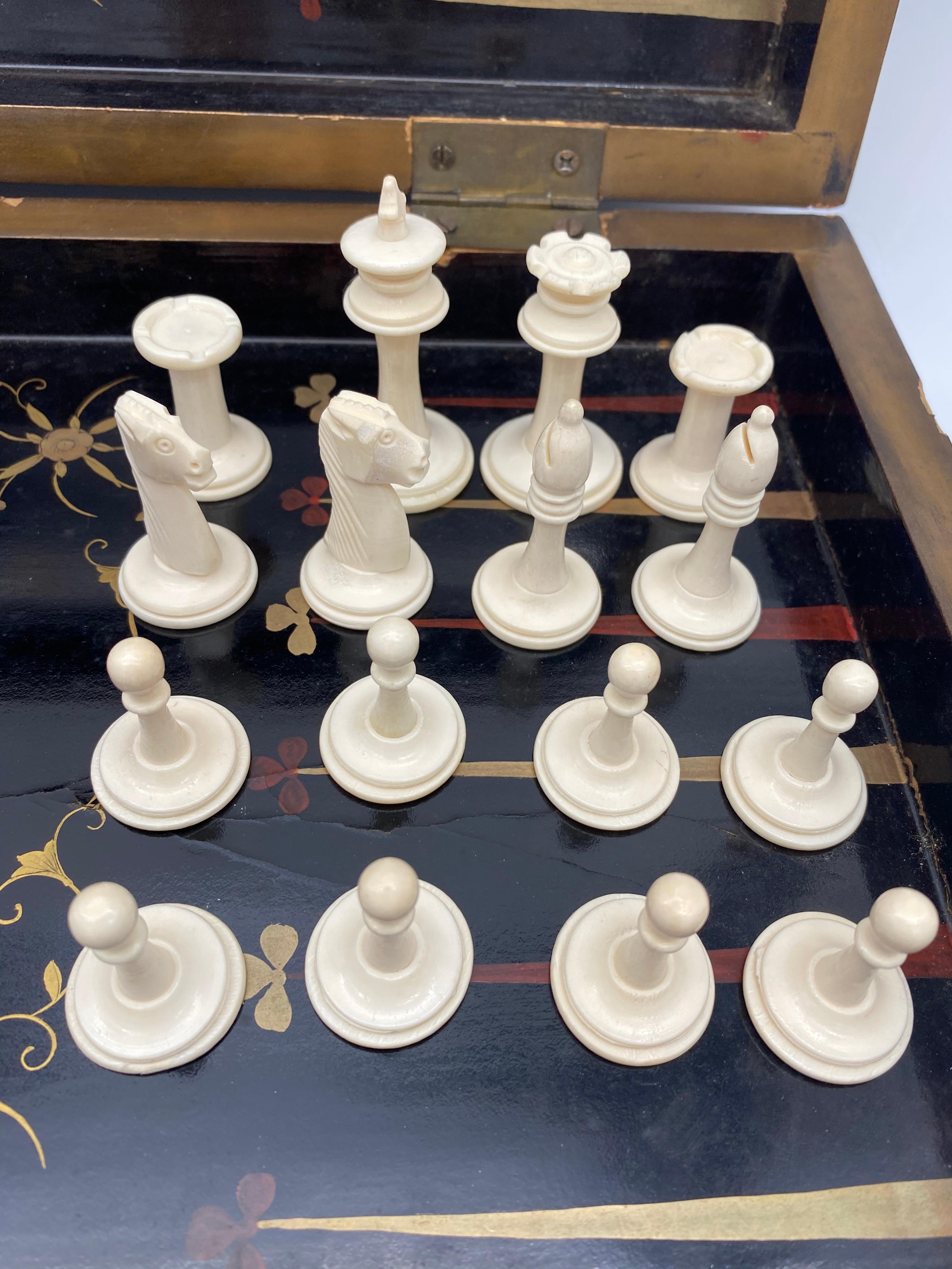 19th Century Chinese Lacquer Gaming Board For Sale 1