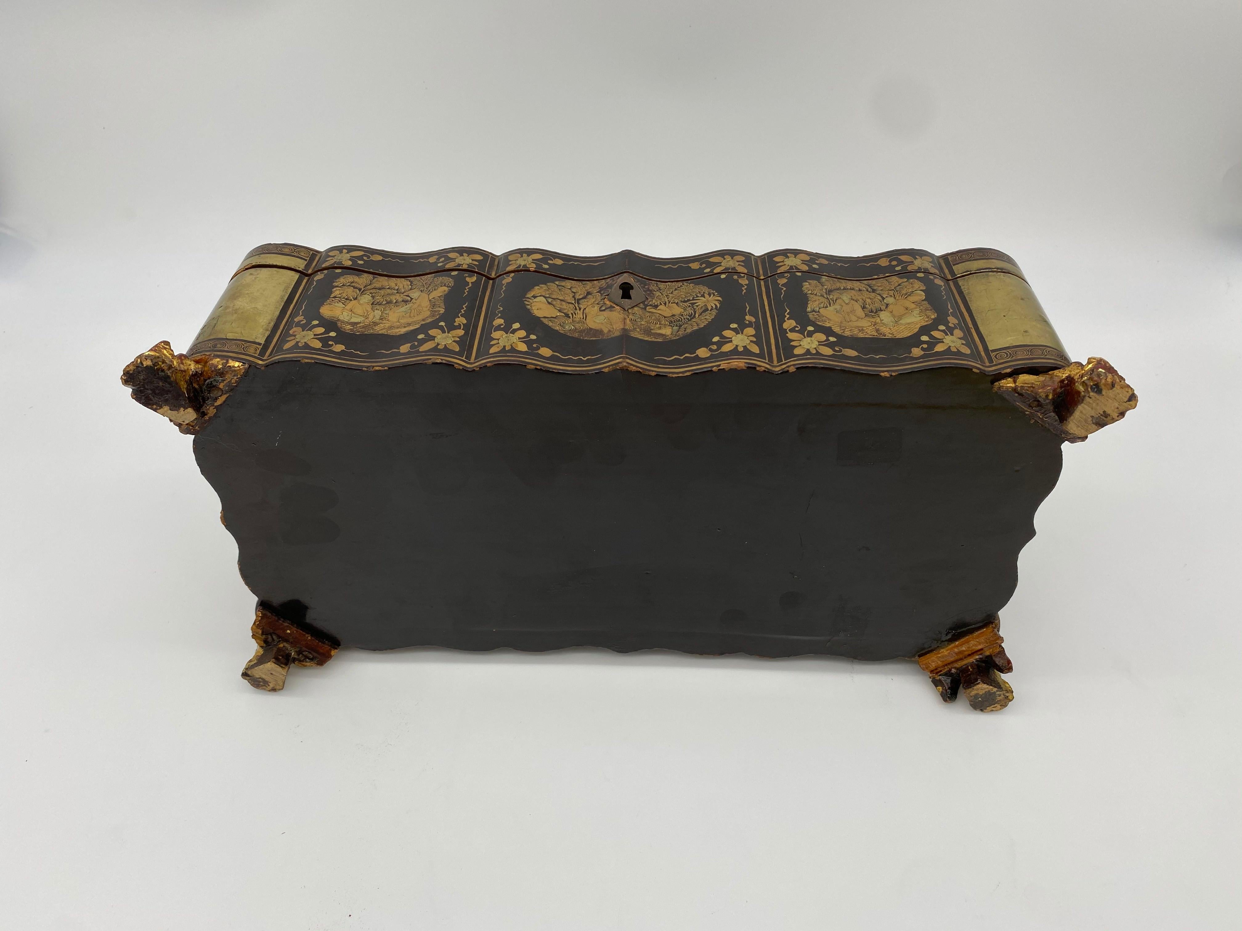 19th Century Chinese Lacquer Gaming Box For Sale 5